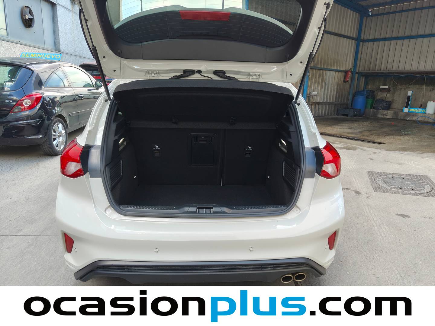 Fotos maletero Ford Focus Ford Focus 1.0 Ecoboost ST-Line (125 CV)