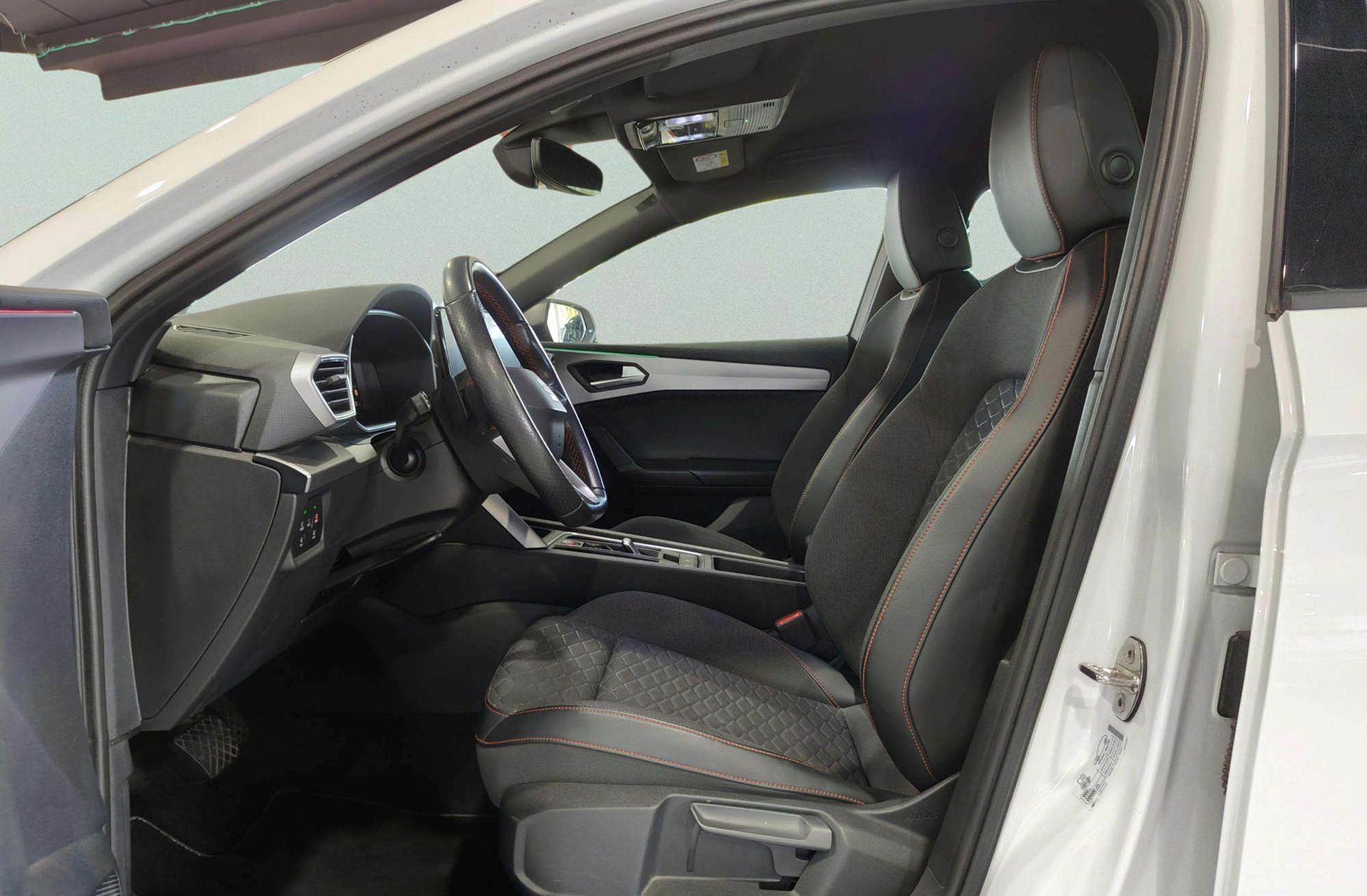 SEAT León ST 2.0 TDI FR Go L DSG - foto 13