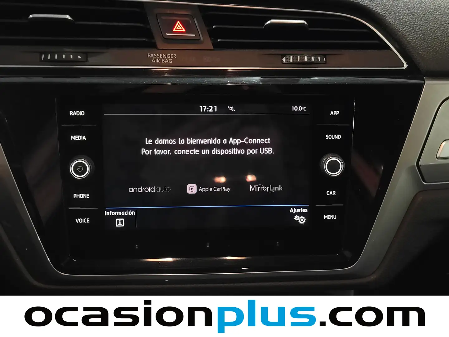 Foto Volkswagen Touran Volkswagen Touran Business 1.6 TDI (115 CV) DSG 7 Plazas