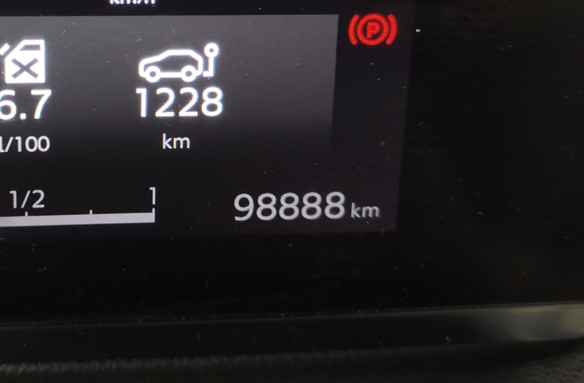 Citroën C4 PureTech 130 Plus - foto 8