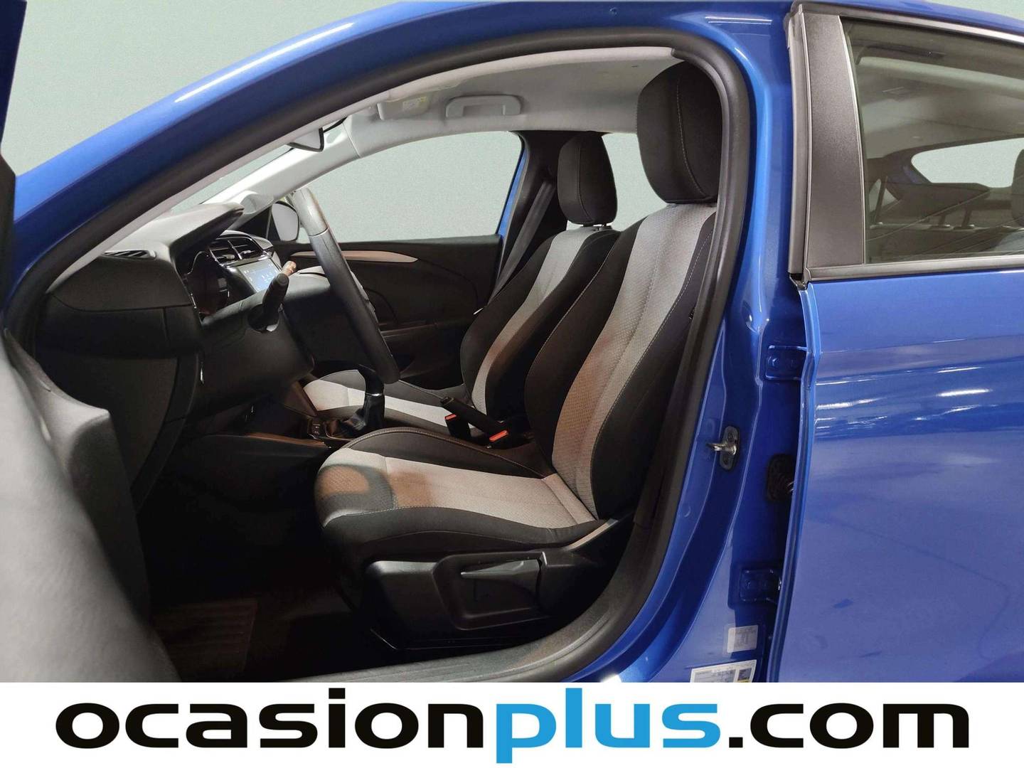Foto asientos delanteros Opel Corsa Opel Corsa 1.2 XEL Edition (75 CV)