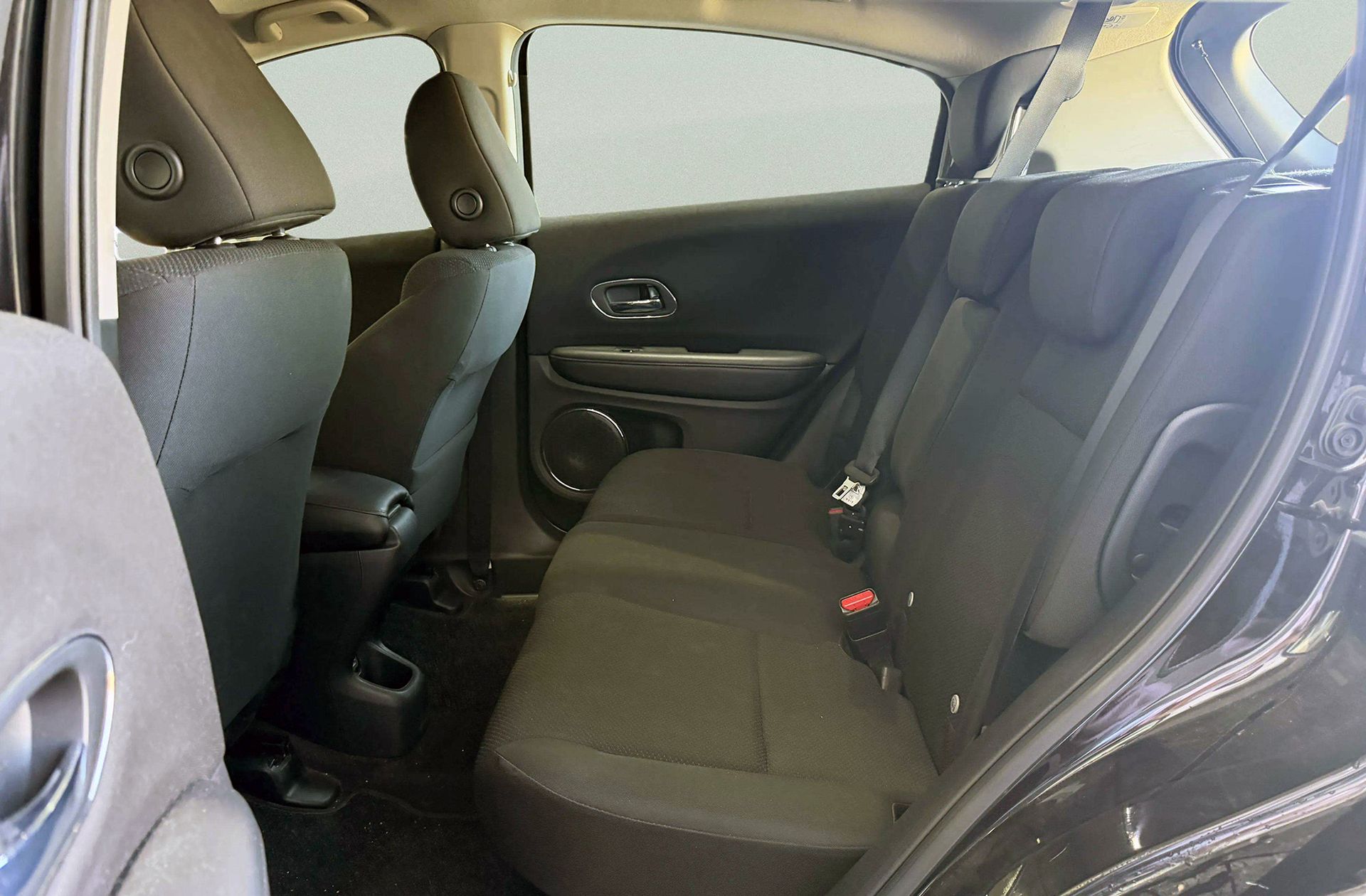 Honda HR-V 1.5 i-VTEC Elegance - foto 12
