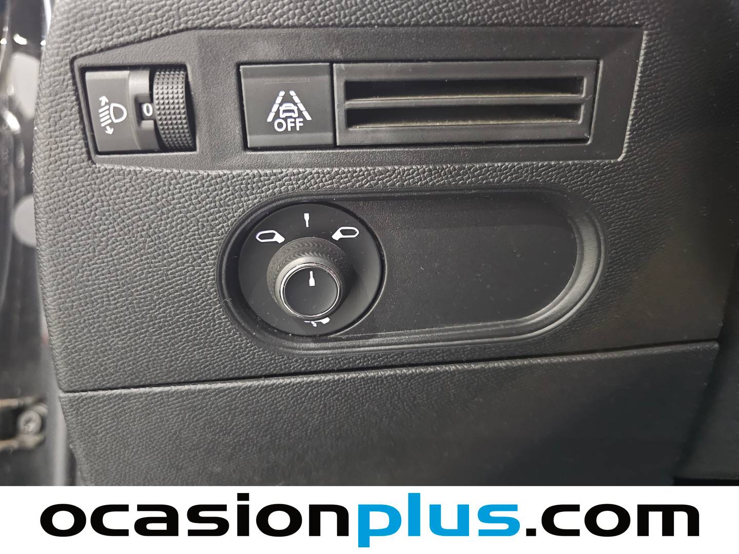 Acabados DS DS 3 Crossback DS DS3 Crossback BlueHDi 110 So Chic  (110 CV)