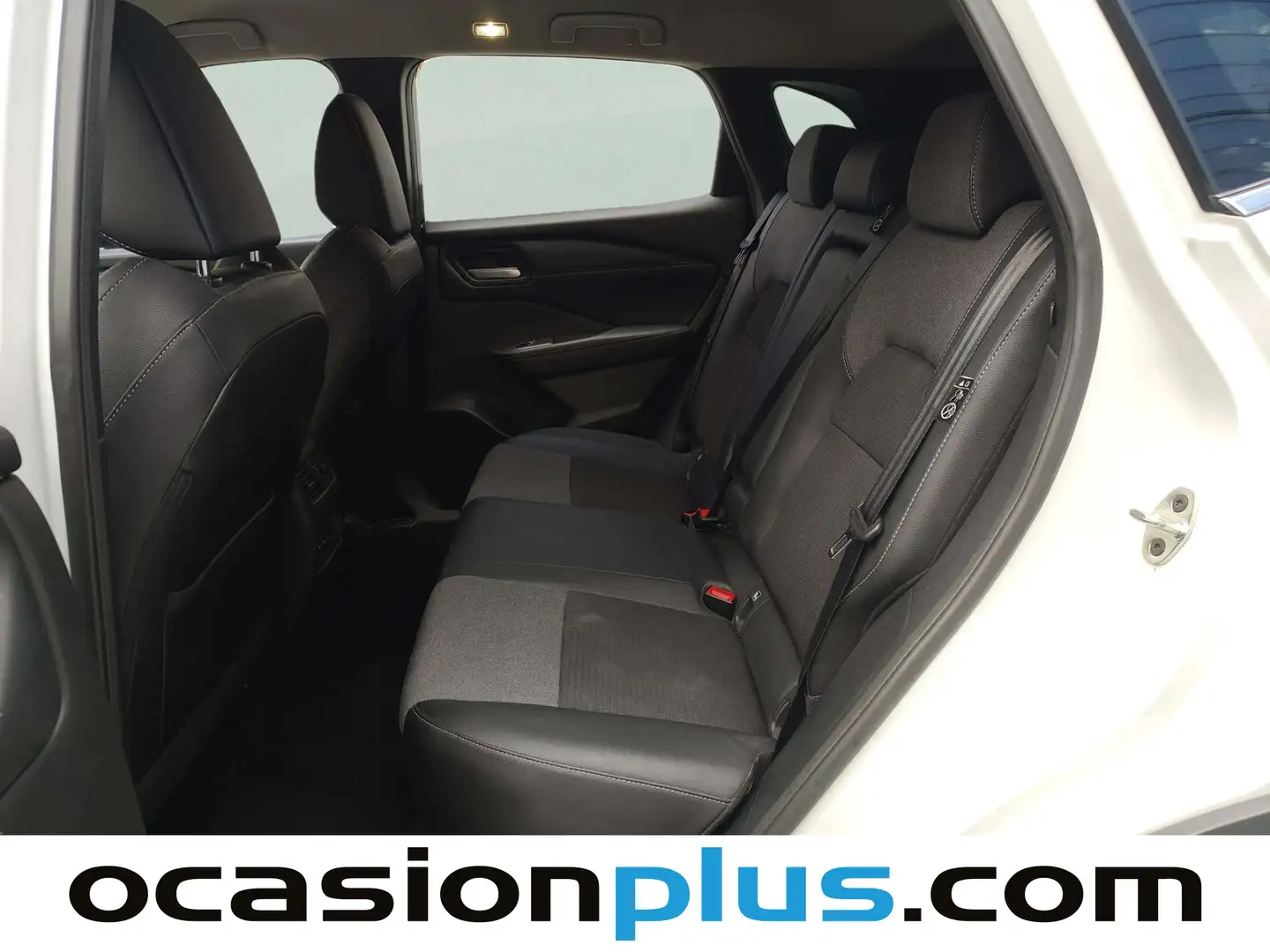 Foto Nissan QASHQAI Nissan Qashqai DIG-T 140 mHEV N-Connecta 4x2 (140 CV)