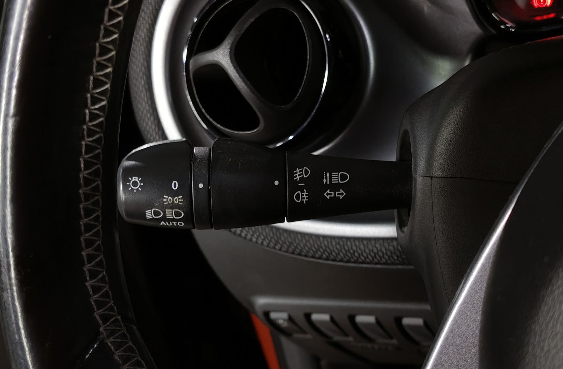 smart fortwo Coupe 66 Prime - foto 27