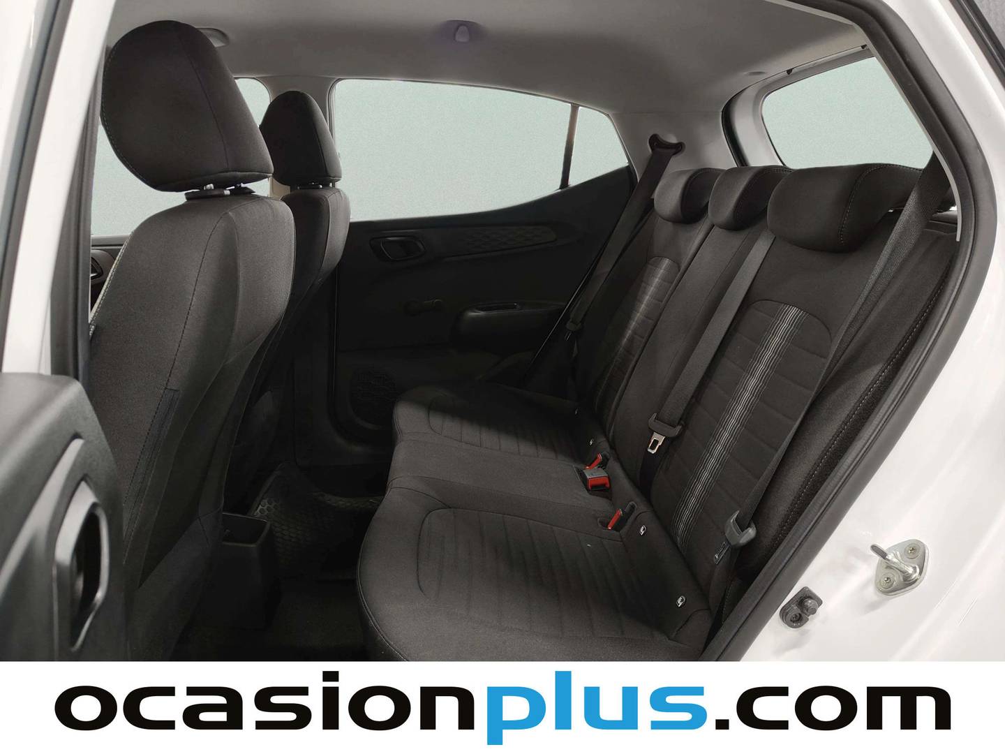 Foto asientos traseros Hyundai i10 Hyundai i10 1.2 Go! (87 CV)