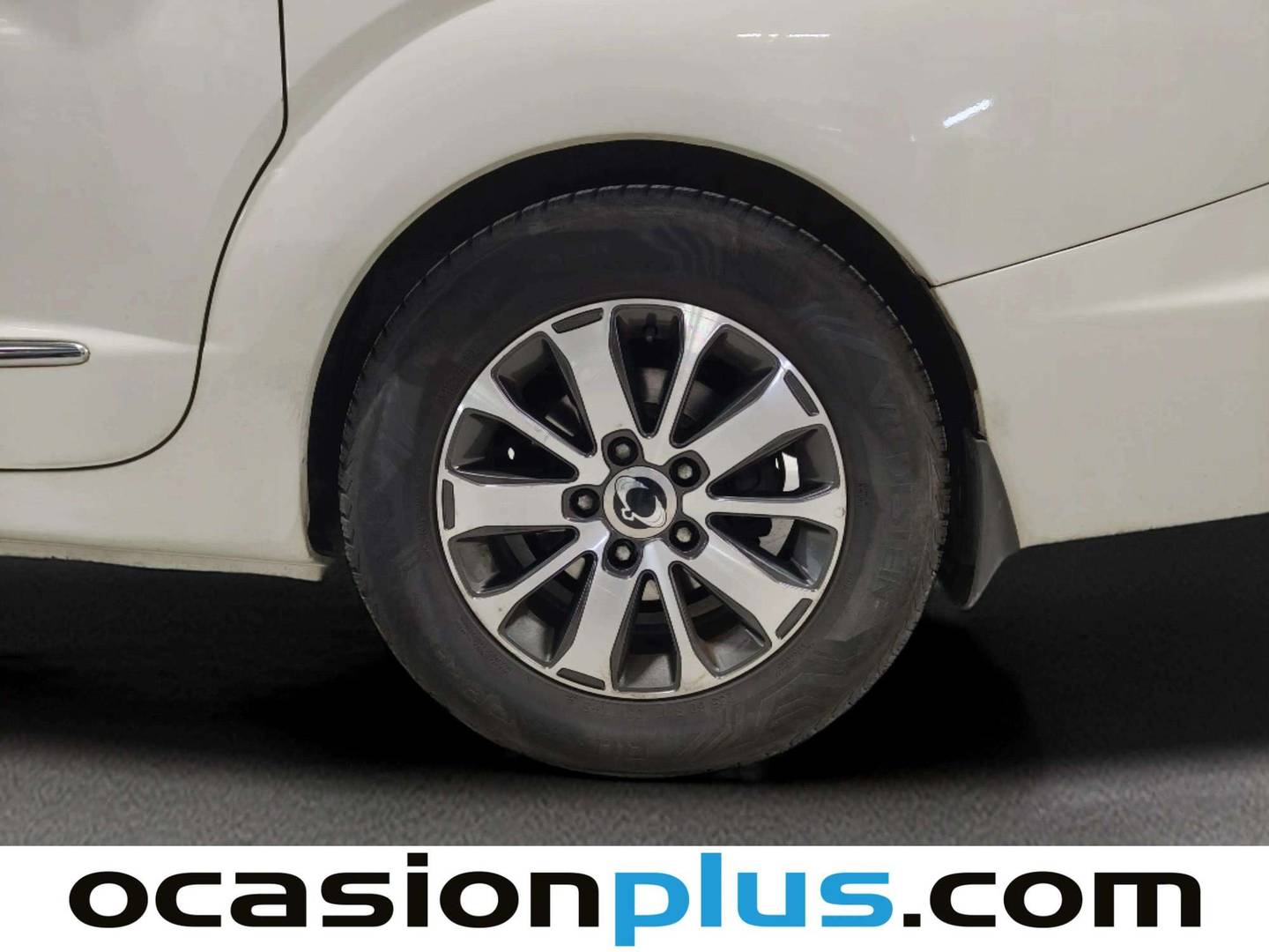 Foto SsangYong Rodius Ssangyong Rodius D22T Limited 4X4 Aut. (178 CV) 7 Plazas