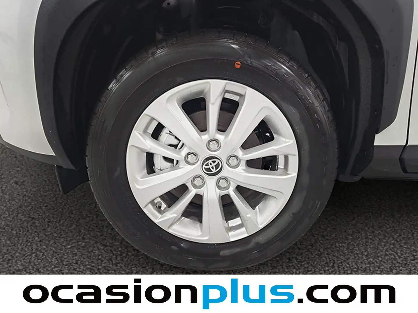 Foto Toyota Yaris Cross Toyota Yaris Cross 120H Business Plus  (116 CV)