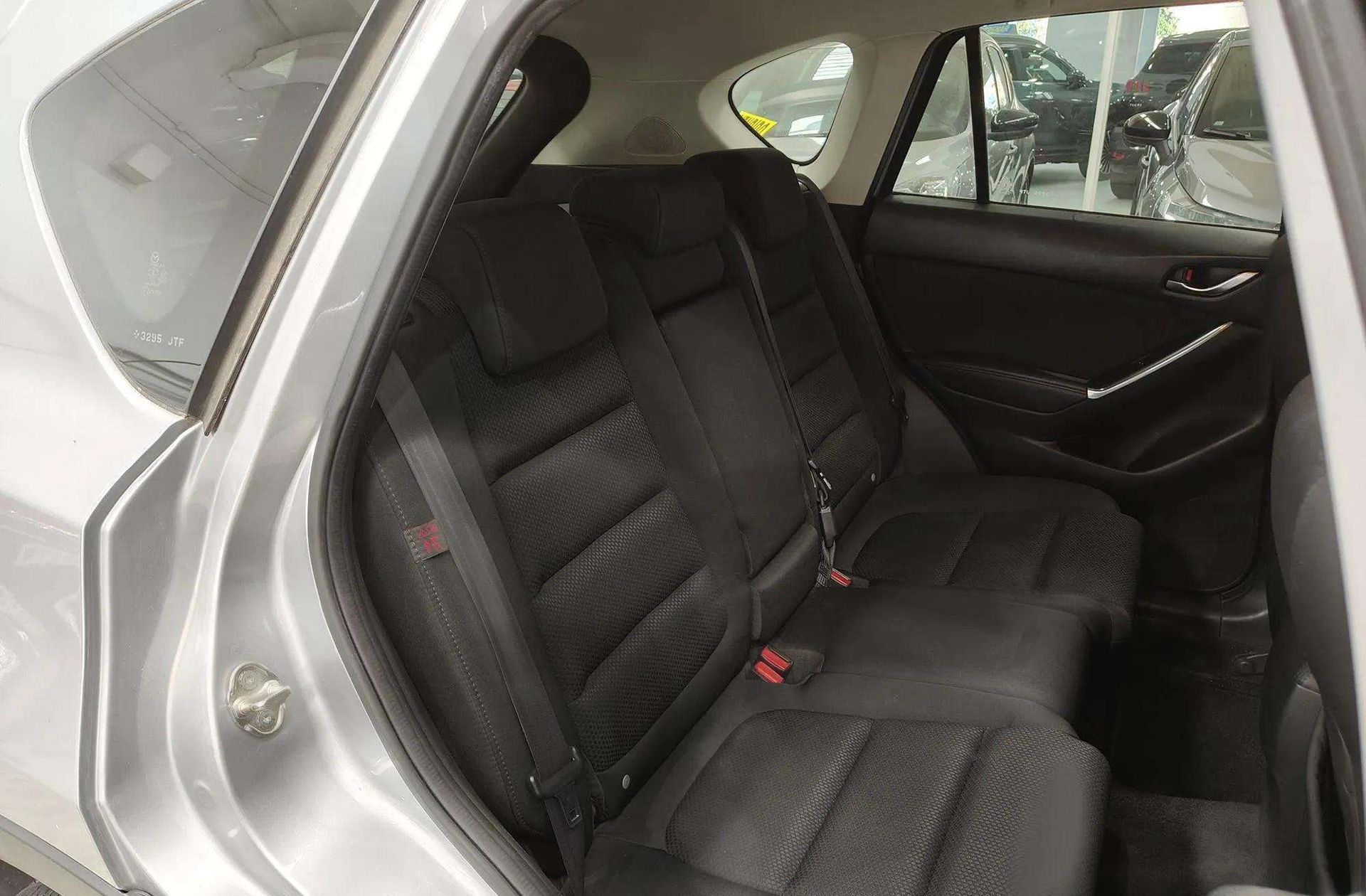 Mazda CX-5 2.2 DE Luxury 4WD - foto 19