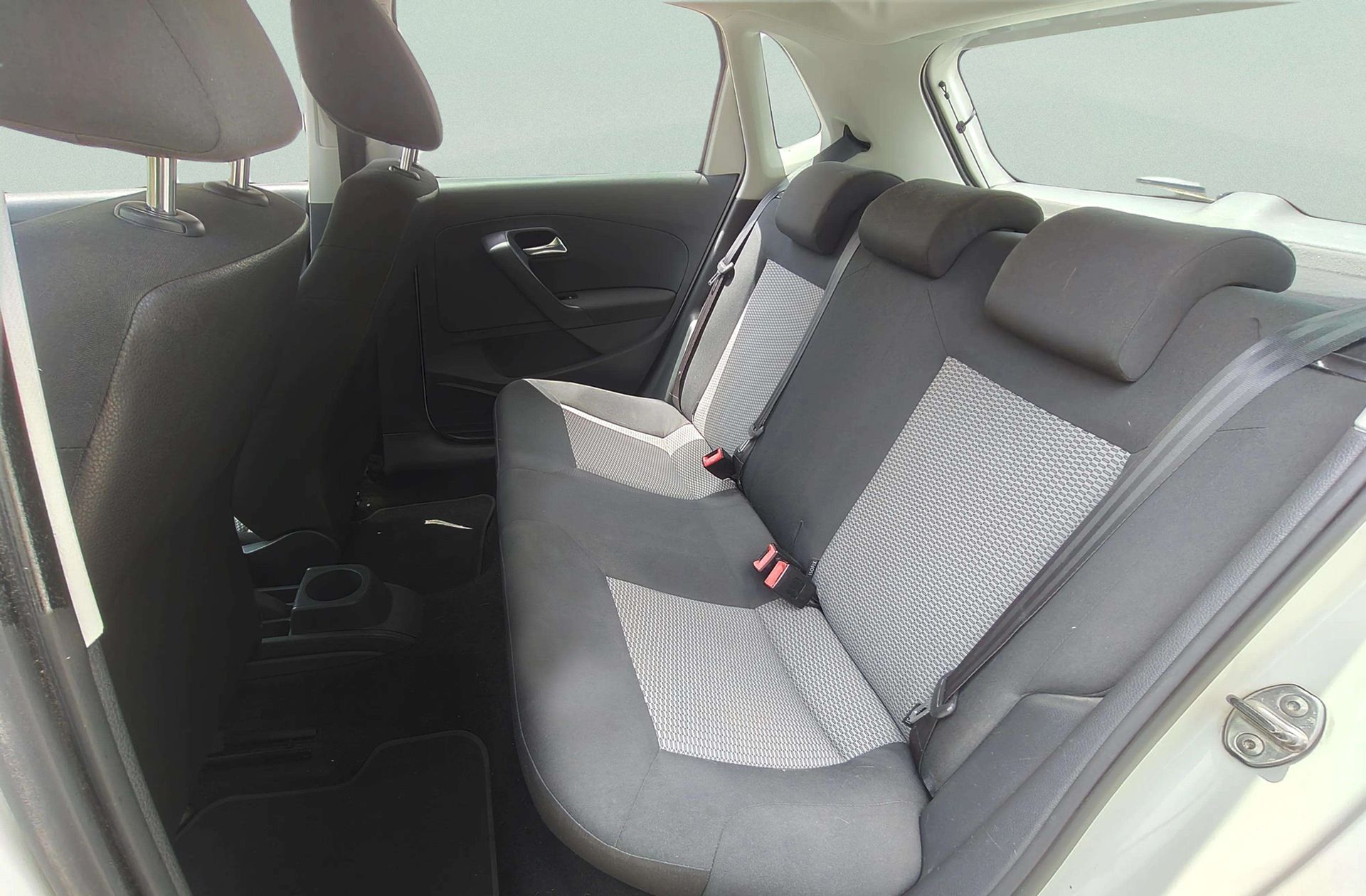 Volkswagen Polo Advance 1.2 TSI - foto 9