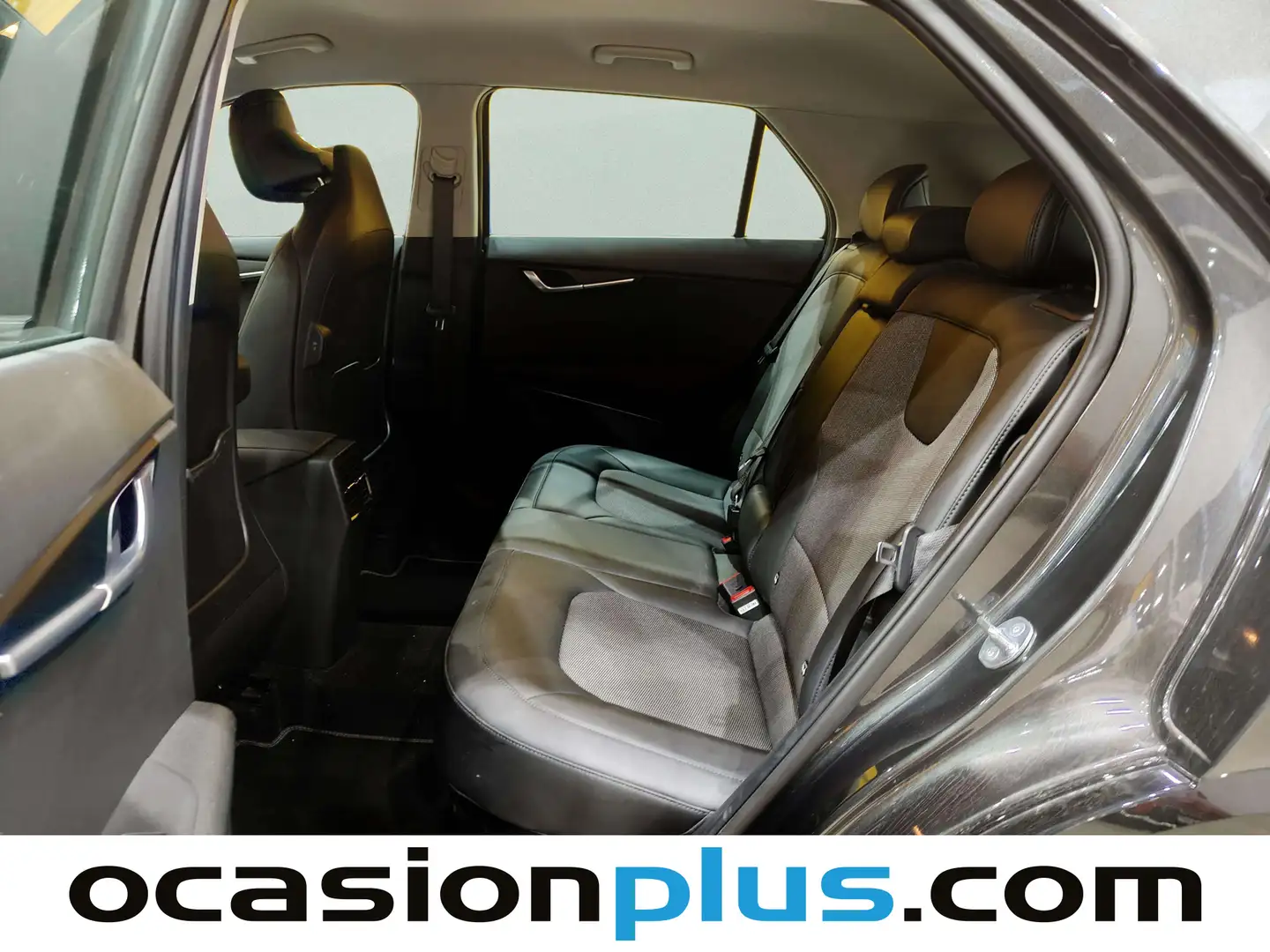 Foto KIA Niro Kia Niro 1.6 GDi HEV Drive (141 CV)