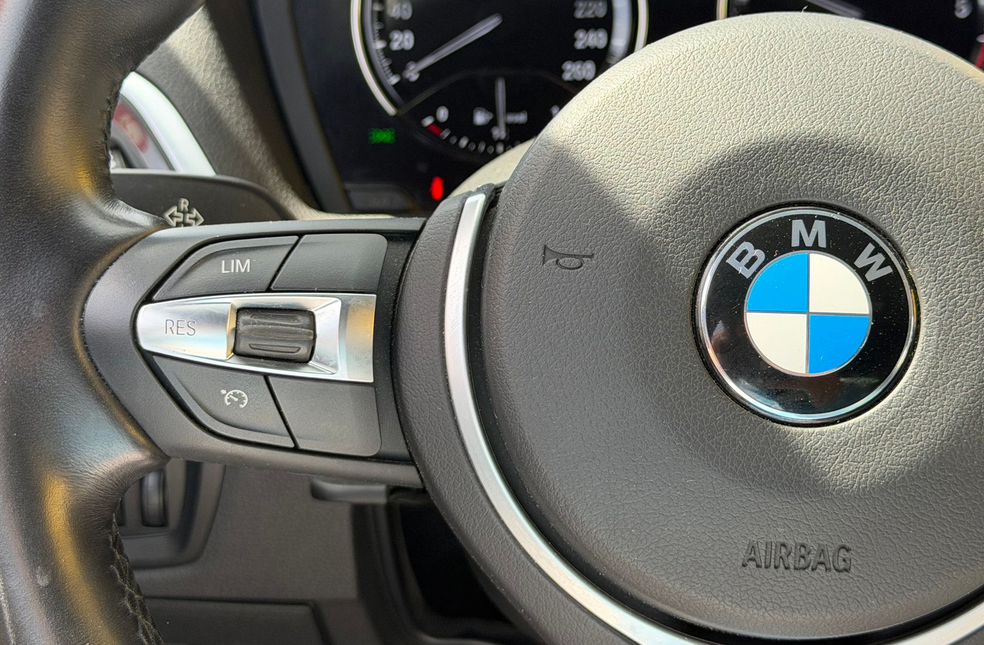 BMW Serie 1 116d Pack M - foto 28