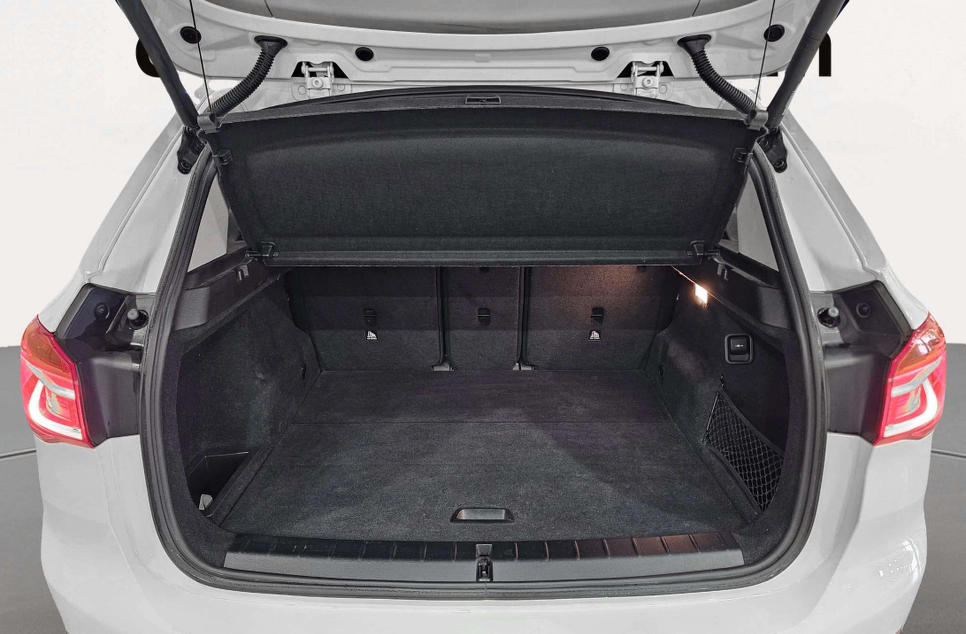 BMW X1 sDrive18d - foto 18