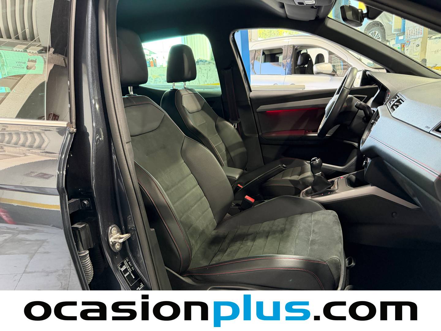 Seat Arona Seat Arona 1.0 TSI Ecomotive FR Edition (115 CV) gasolina