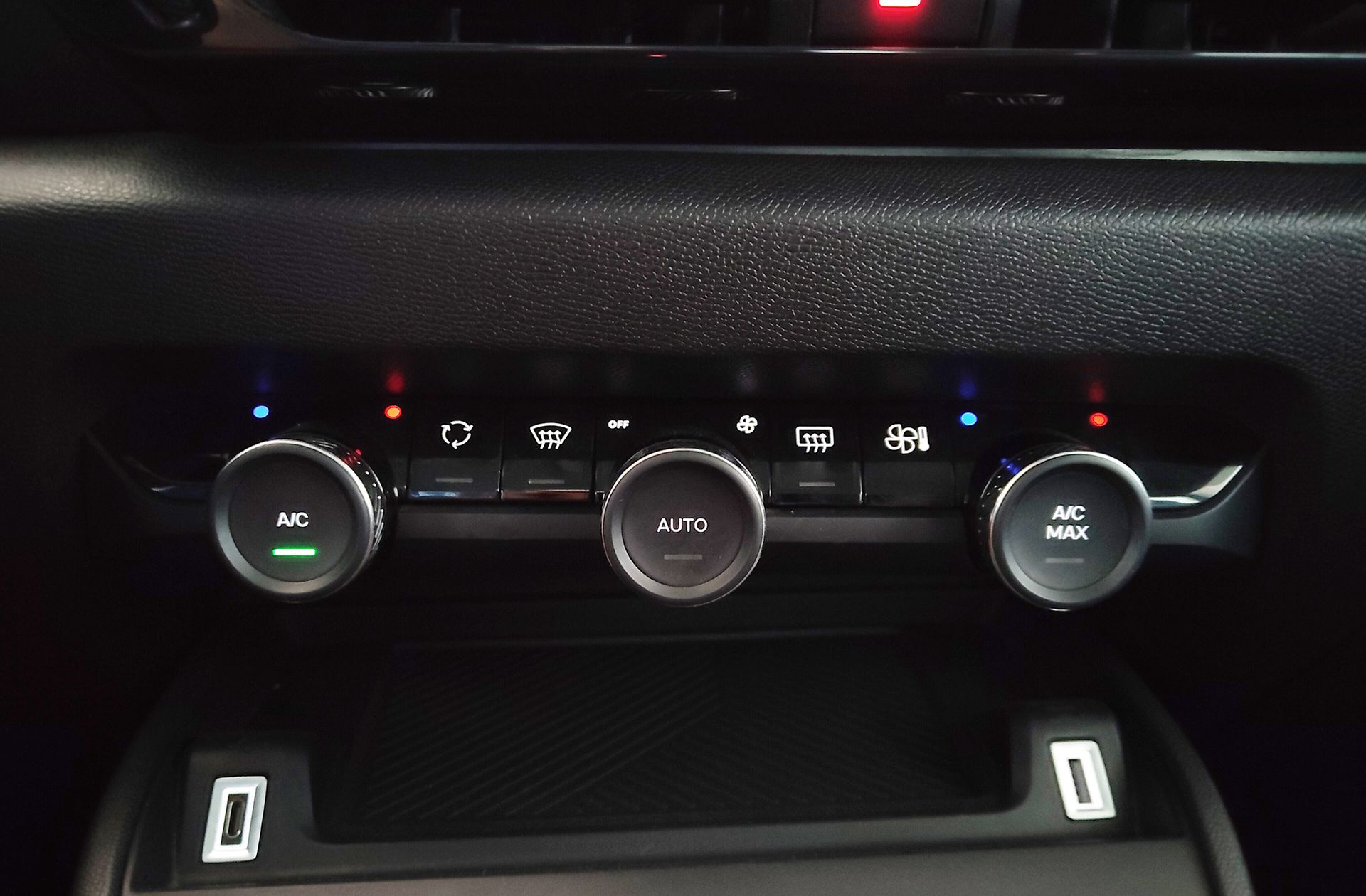 Citroën C4 PureTech 130 Feel Pack - foto 28