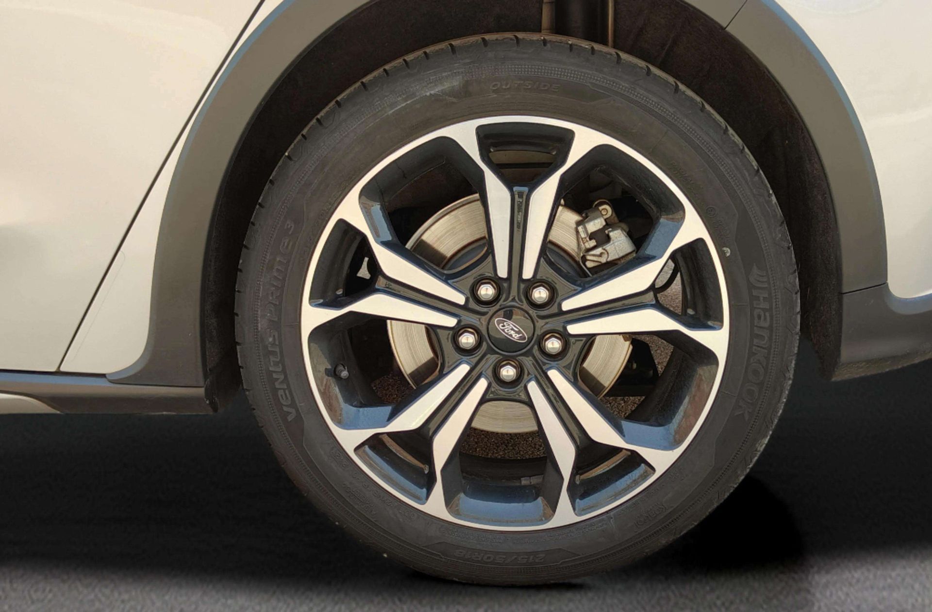 Ford Focus 1.0 EcoBoost Active - foto 37