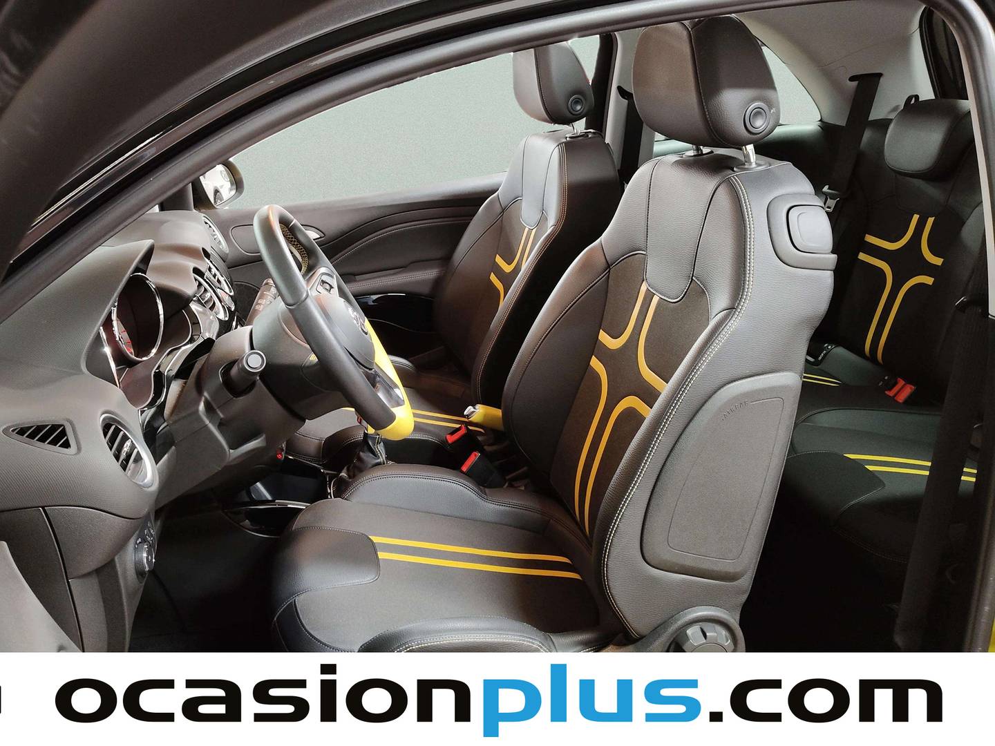 Foto Opel Adam Opel Adam 1.0 XFT Rocks (115 CV)