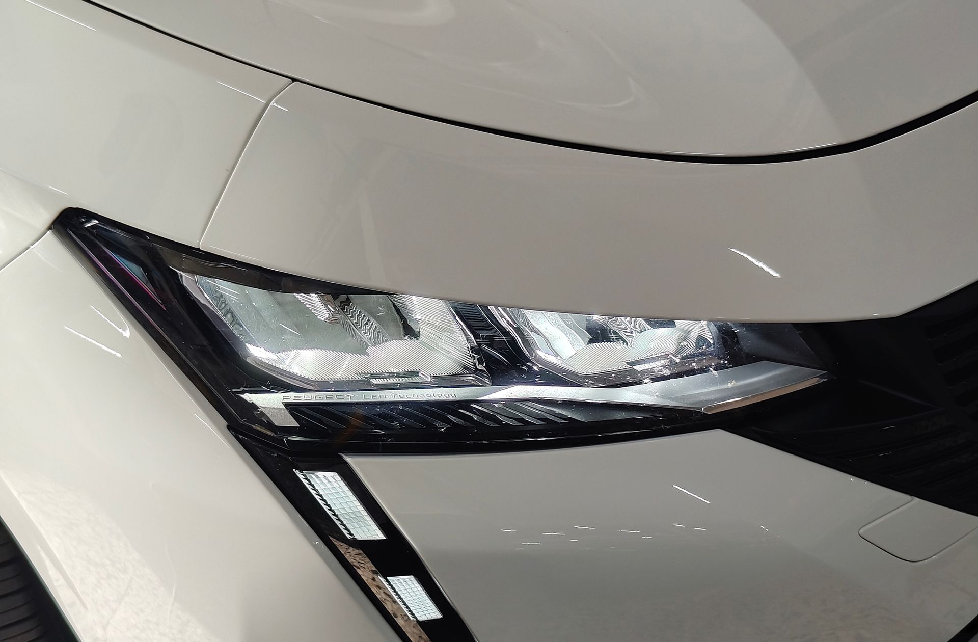 Peugeot 308 Active Pack BlueHDi EAT8 - foto 14