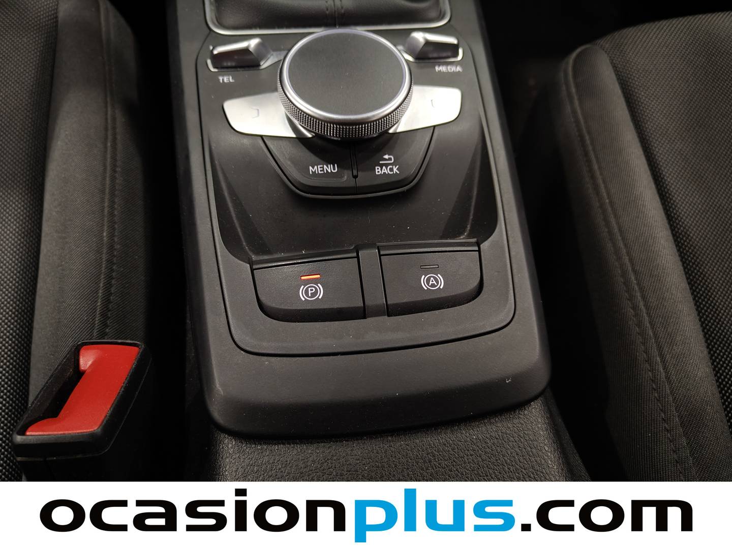 Foto Audi Q2 Audi Q2 Advanced 30 TDI (116 CV)