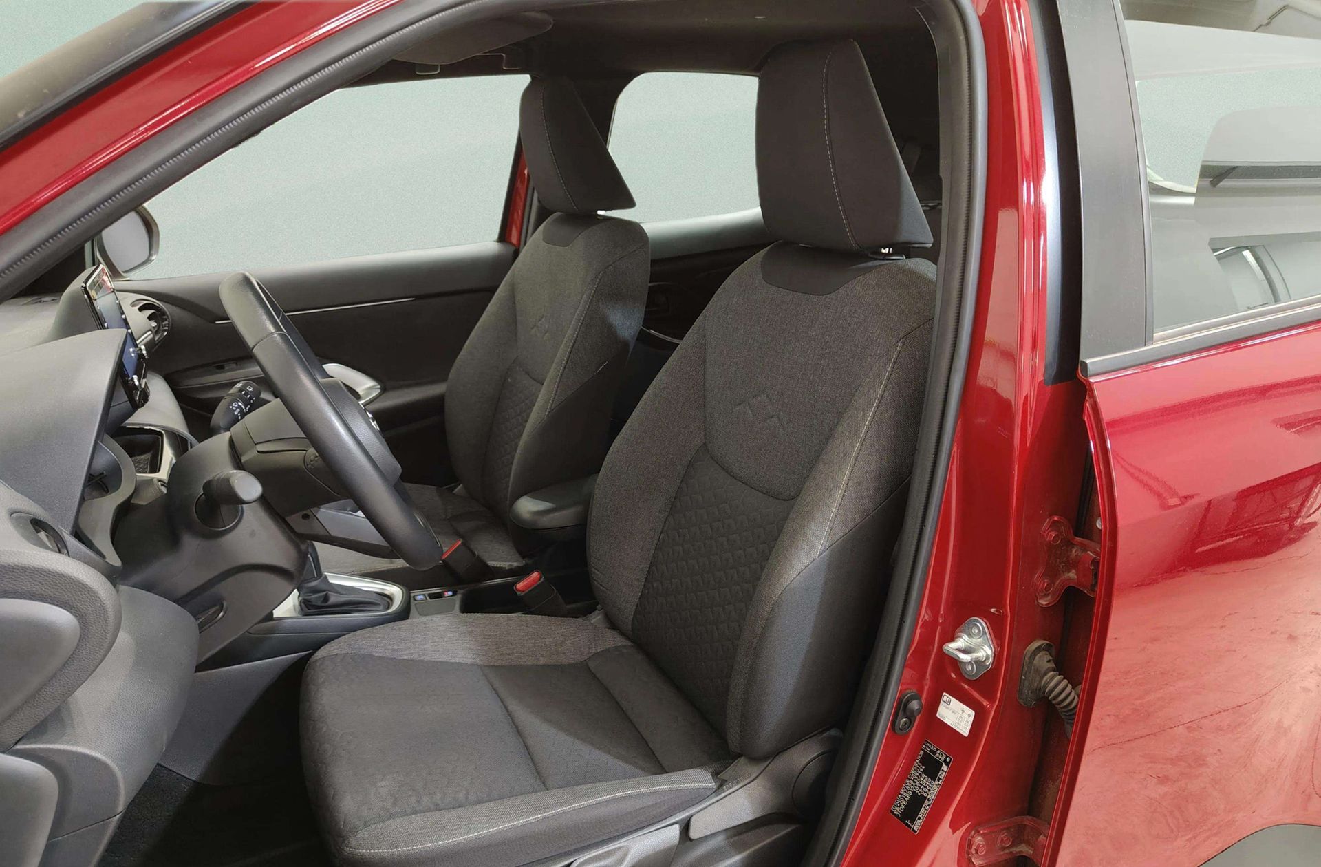 Toyota Yaris Cross 120H Active Tech - foto 9