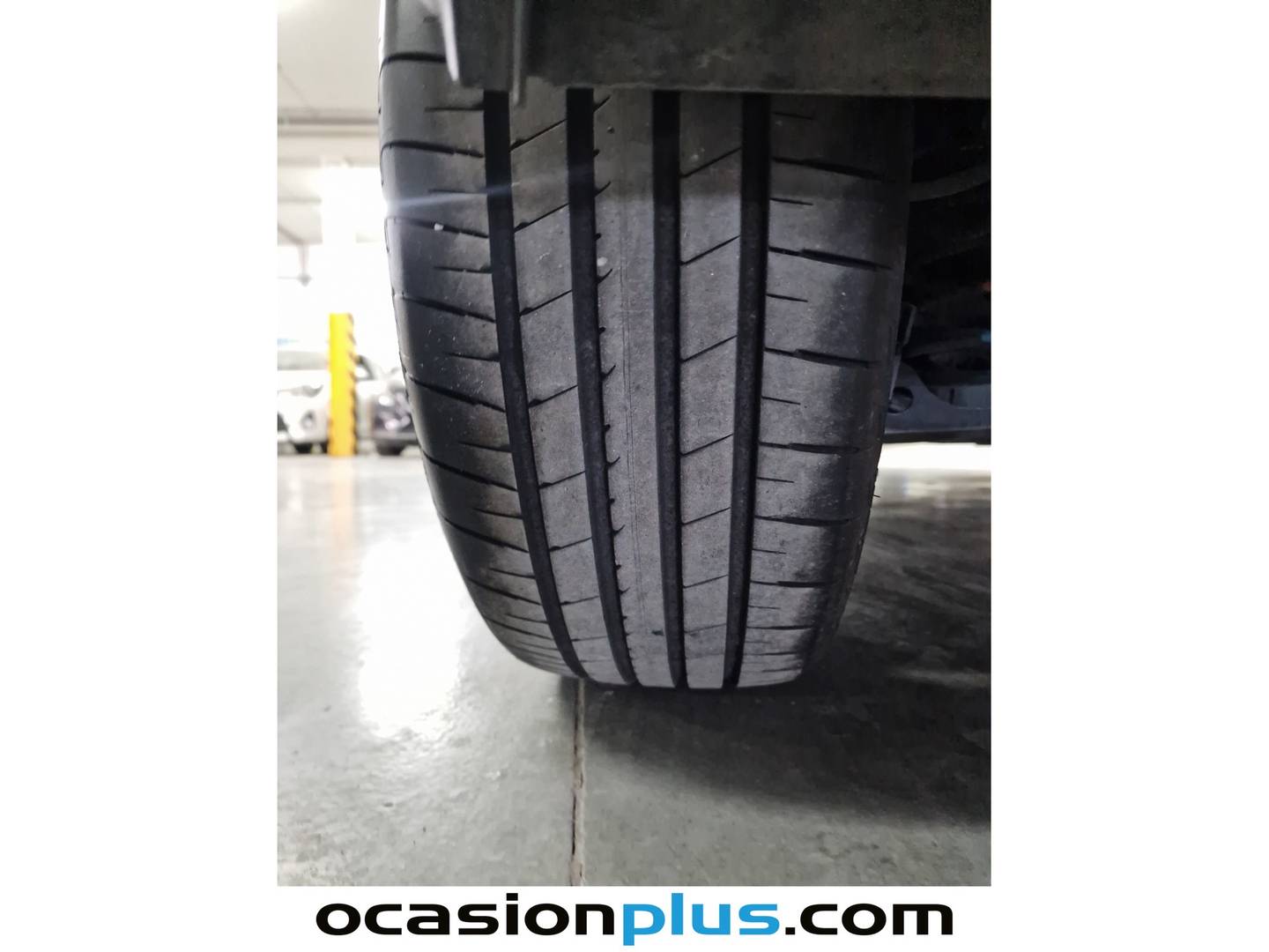 Foto Mazda CX-30 Mazda CX-30 2.0 Skyactiv-X Evolution 2WD AT (180 CV)