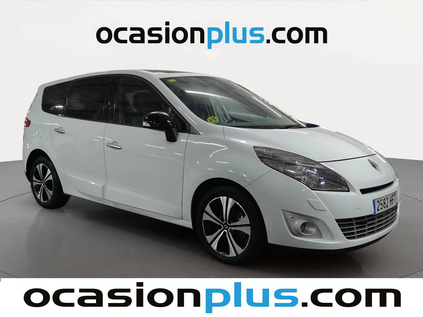 Foto delantera Renault Grand Scenic Renault Grand Scenic Bose Edition Energy dCi (130 CV) derecha