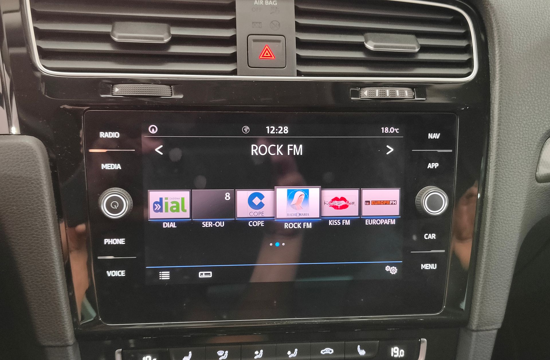 Volkswagen Golf Advance 1.0 TSI - foto 35
