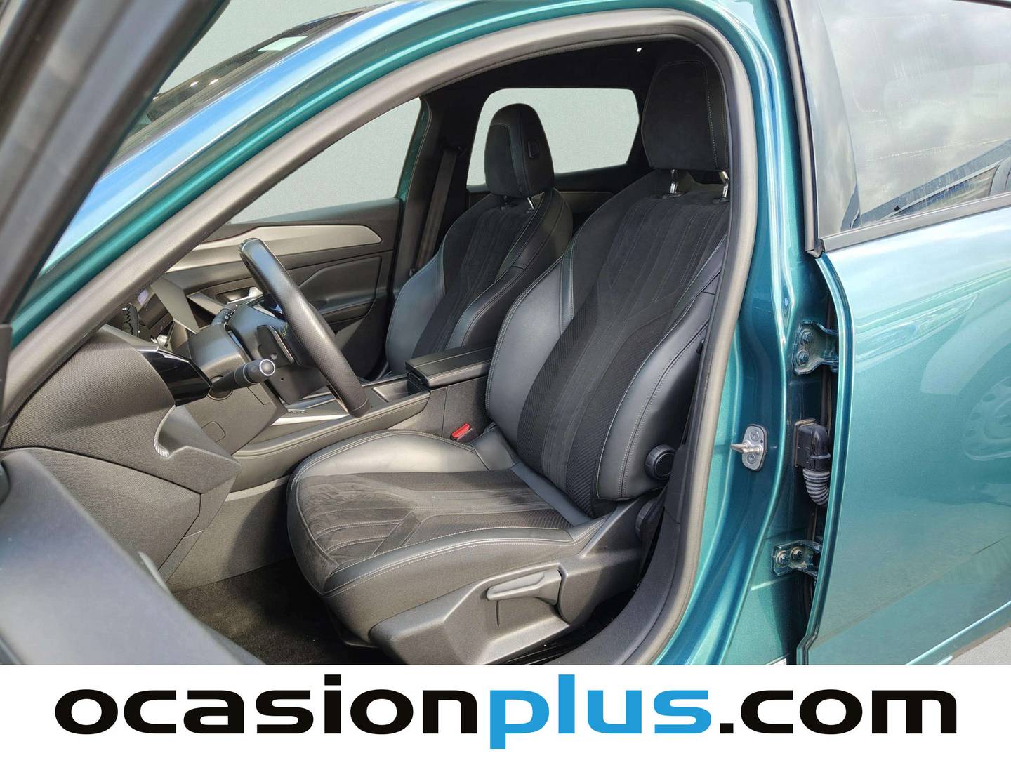 Foto Peugeot 308 Peugeot 308 SW PureTech 130 S&S GT EAT8 (130 CV)