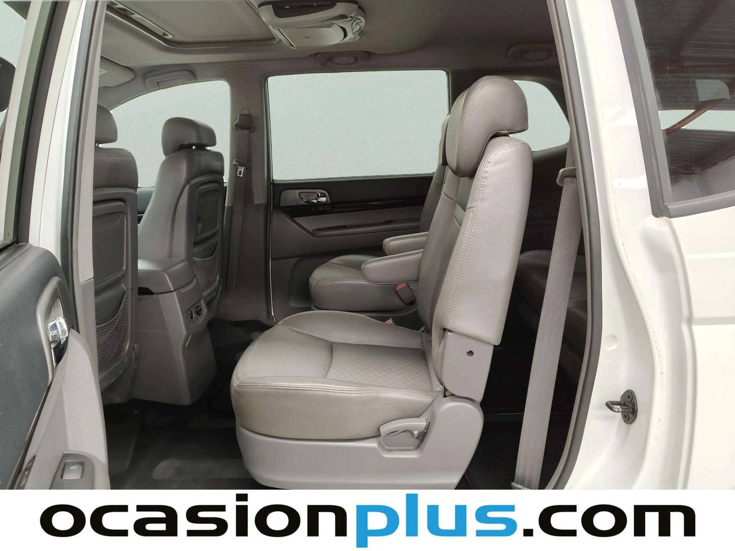 Foto asientos traseros SsangYong Rodius SsangYong Rodius D22T Limited Auto (178 CV) 7 Plazas