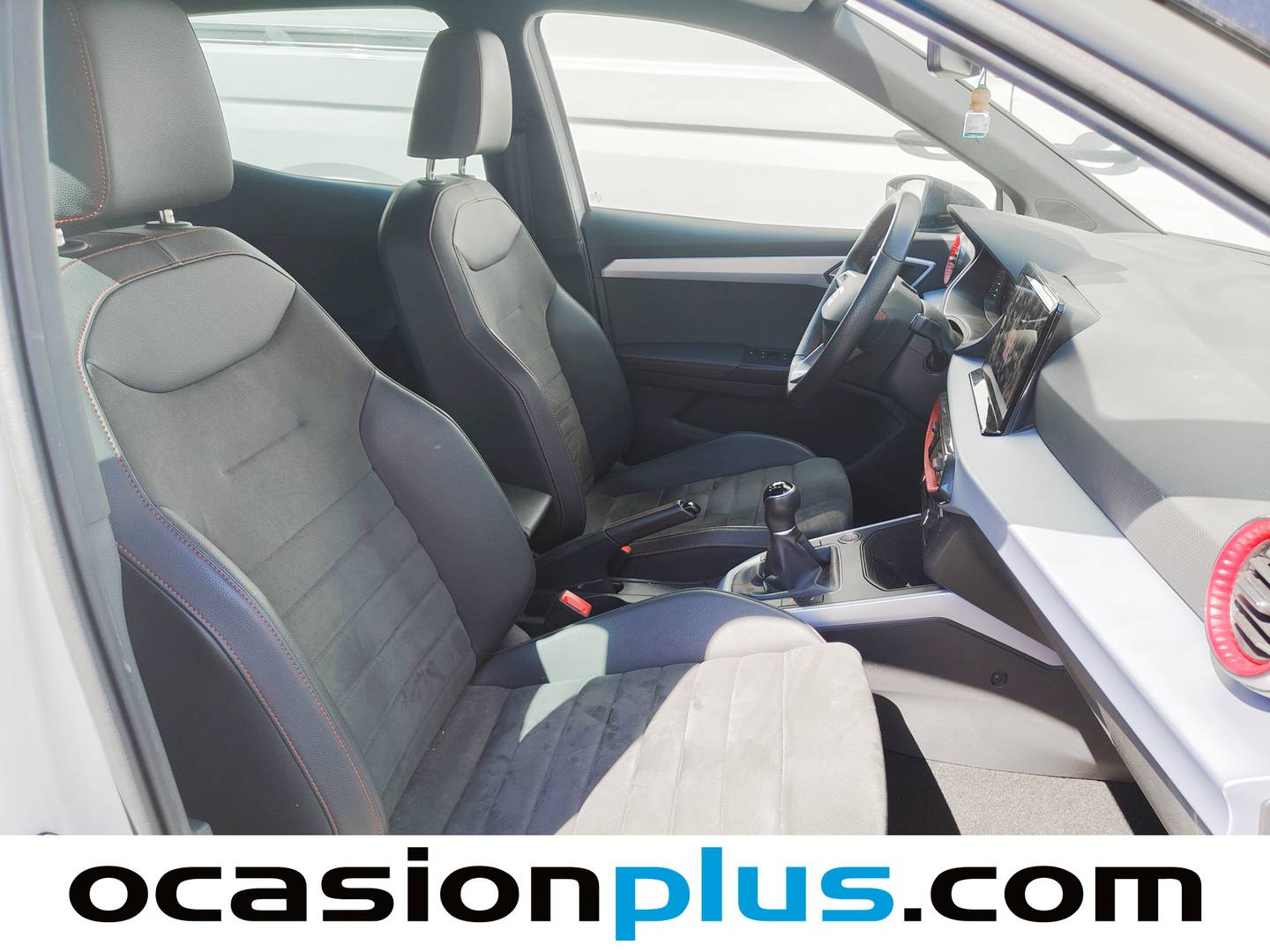 Seat Arona SEAT Arona 1.0 TSI S&S FR Plus (110 CV) gasolina