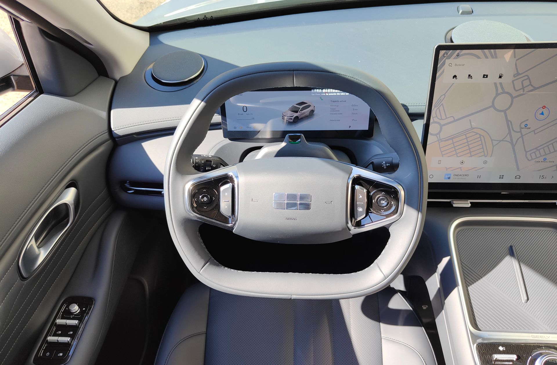 Geely Starray EM-i 1.5 PHEV Pro - foto 23