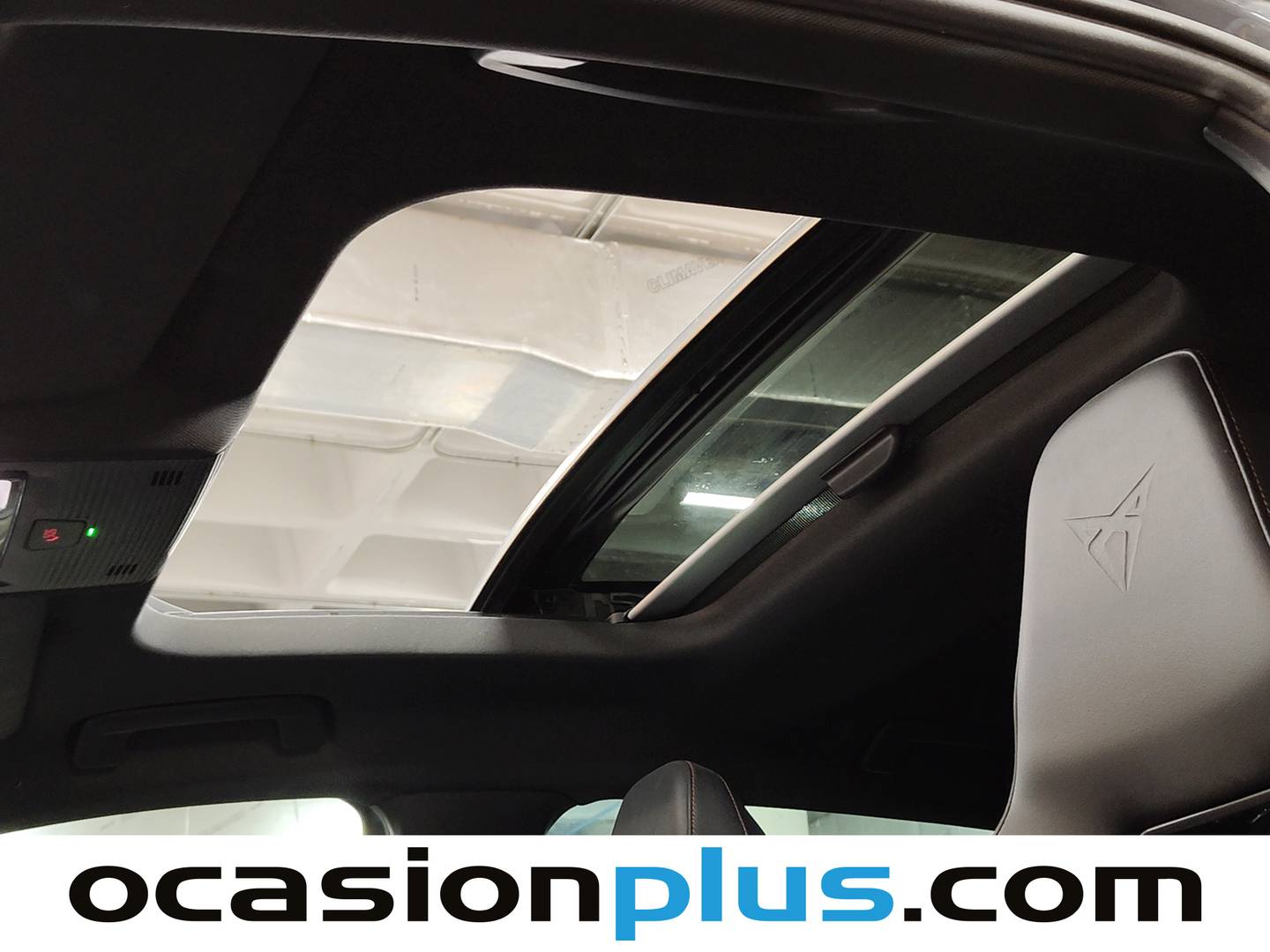Extras y acabados del Cupra León Cupra León 2.0 TSI DSG (300 CV)