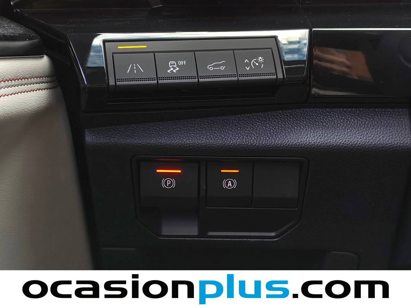 Foto Renault Espace Renault Espace E-Tech 200 full hybrid Iconic (200 CV) 7 Plazas