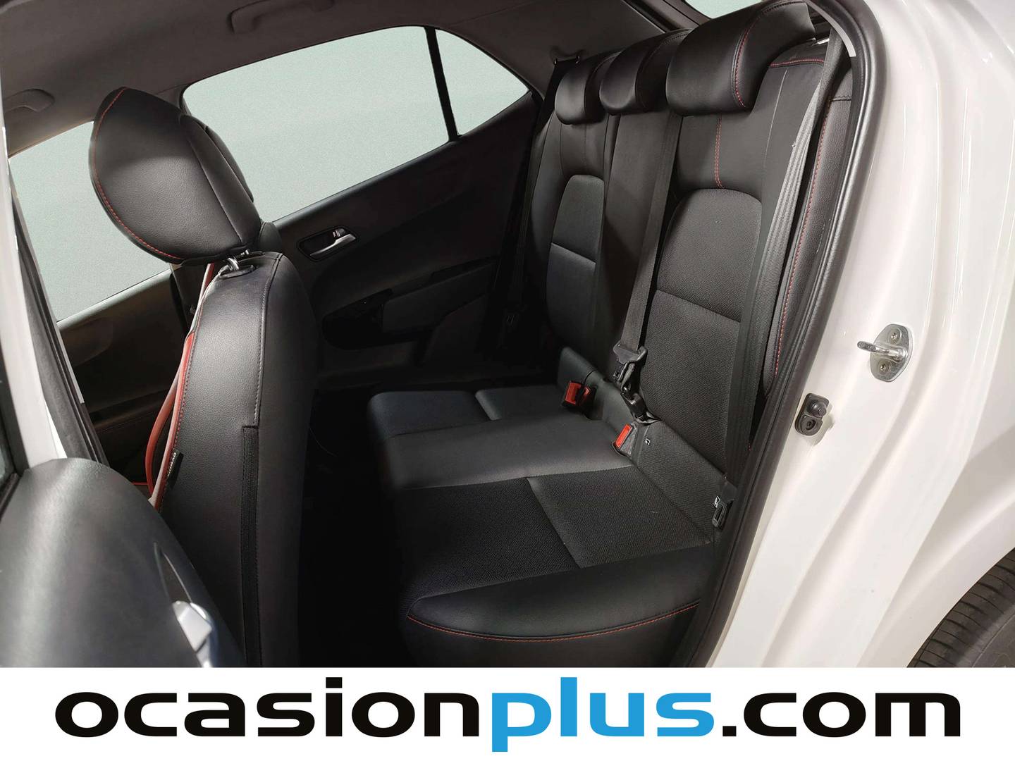 Foto asientos traseros KIA Picanto KIA Picanto 1.0 T-GDi GT Line (100 CV)