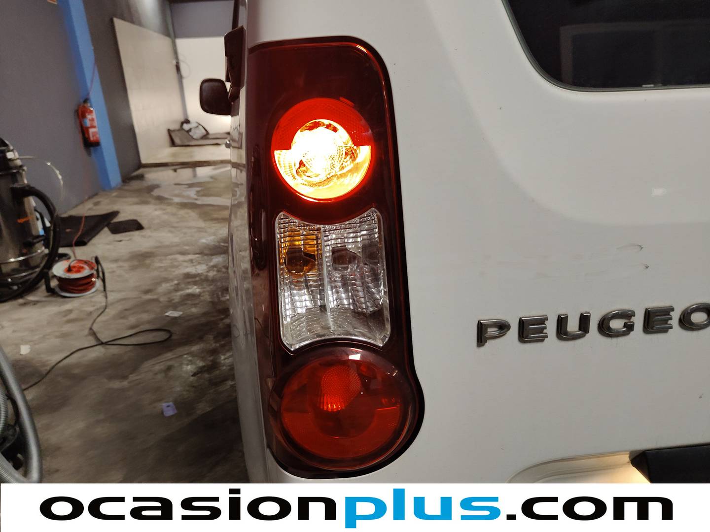 Foto Peugeot Partner Peugeot Partner Tepee Tepee BlueHDi 100 Active (100 CV)