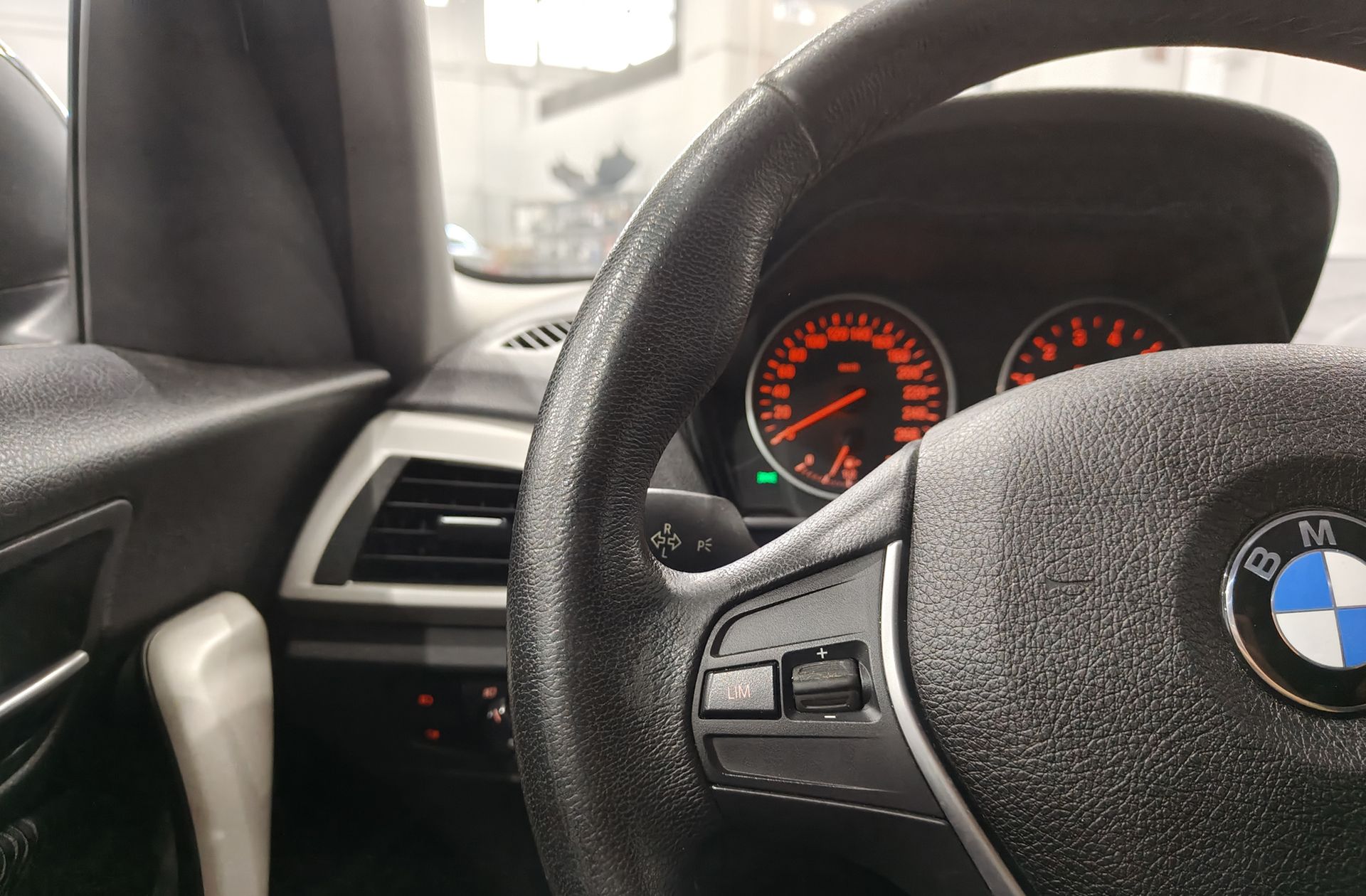 BMW Serie 1 116i - foto 24