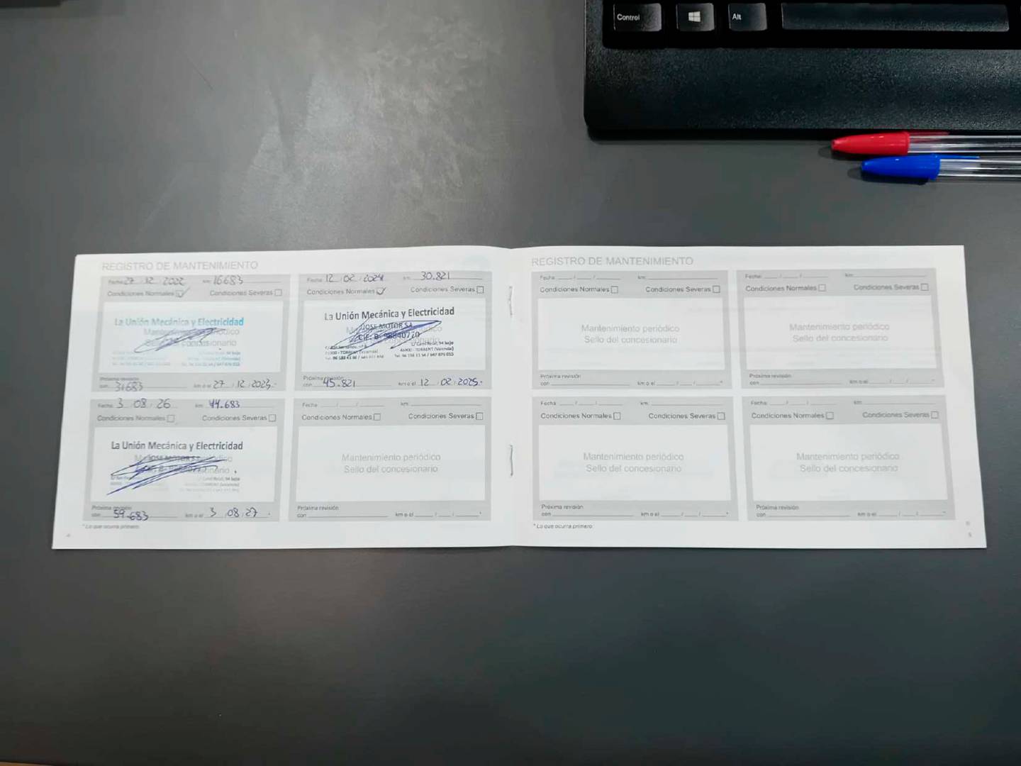 Foto del mantenimiento del Citroën C3 Citroën C3 PureTech 83 Feel Pack (83 CV)