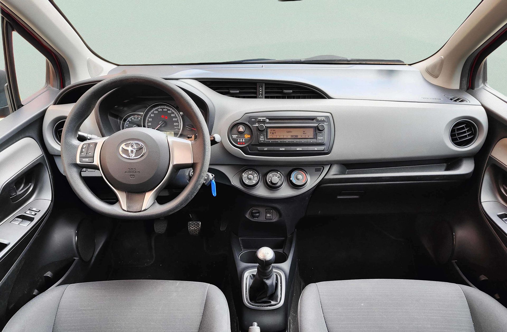 Toyota Yaris 70 Active - foto 6
