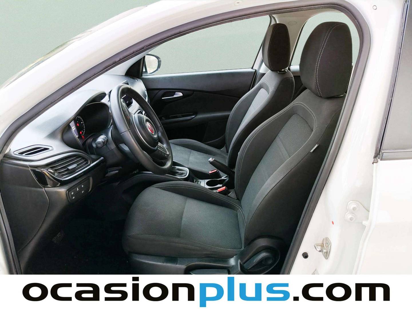 Foto Fiat Tipo Fiat Tipo 1.5 Hybrid City Life DCT (130 CV)