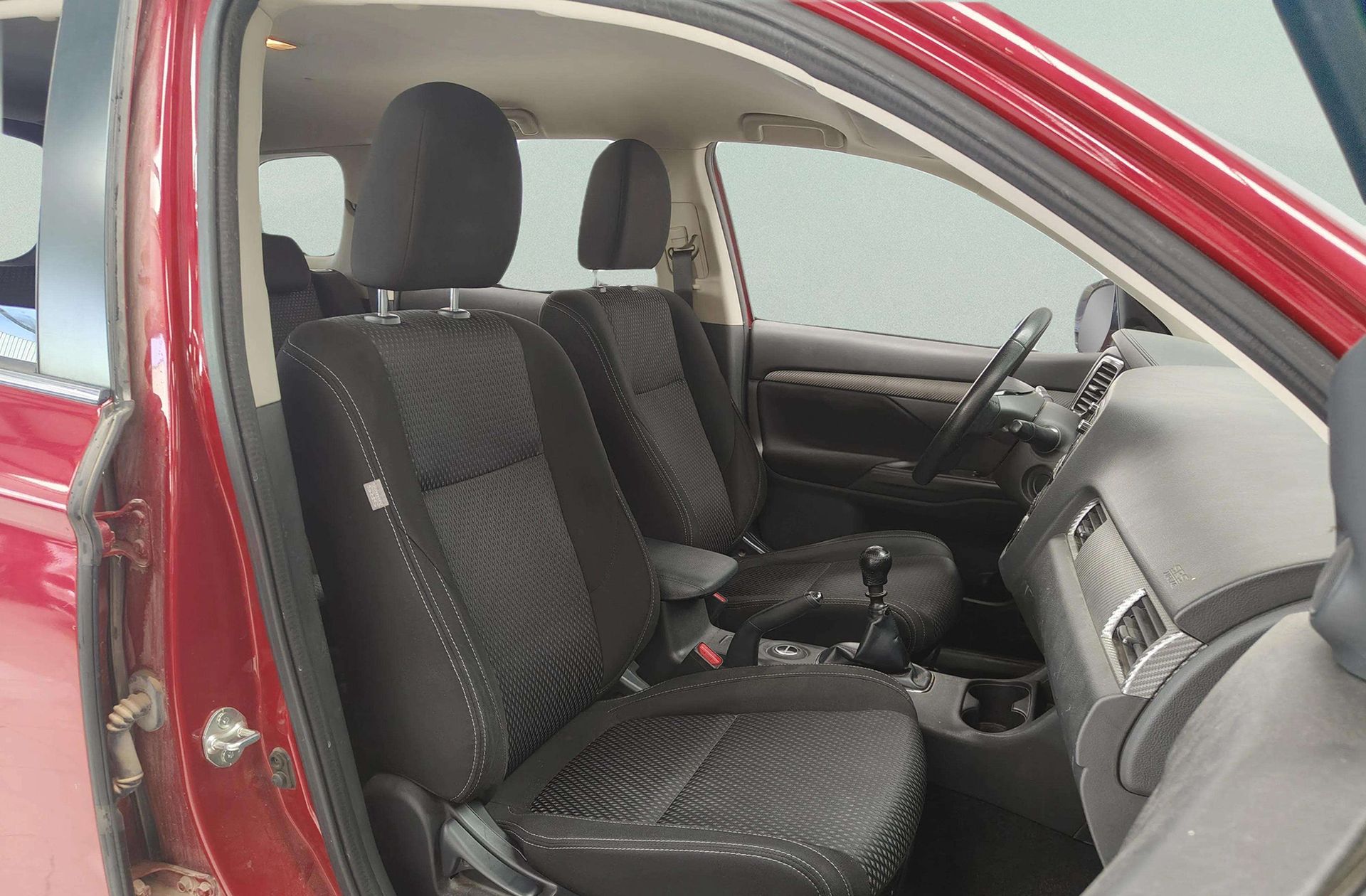 Mitsubishi Outlander 220 DI-D Motion 2WD 7 plazas - foto 18