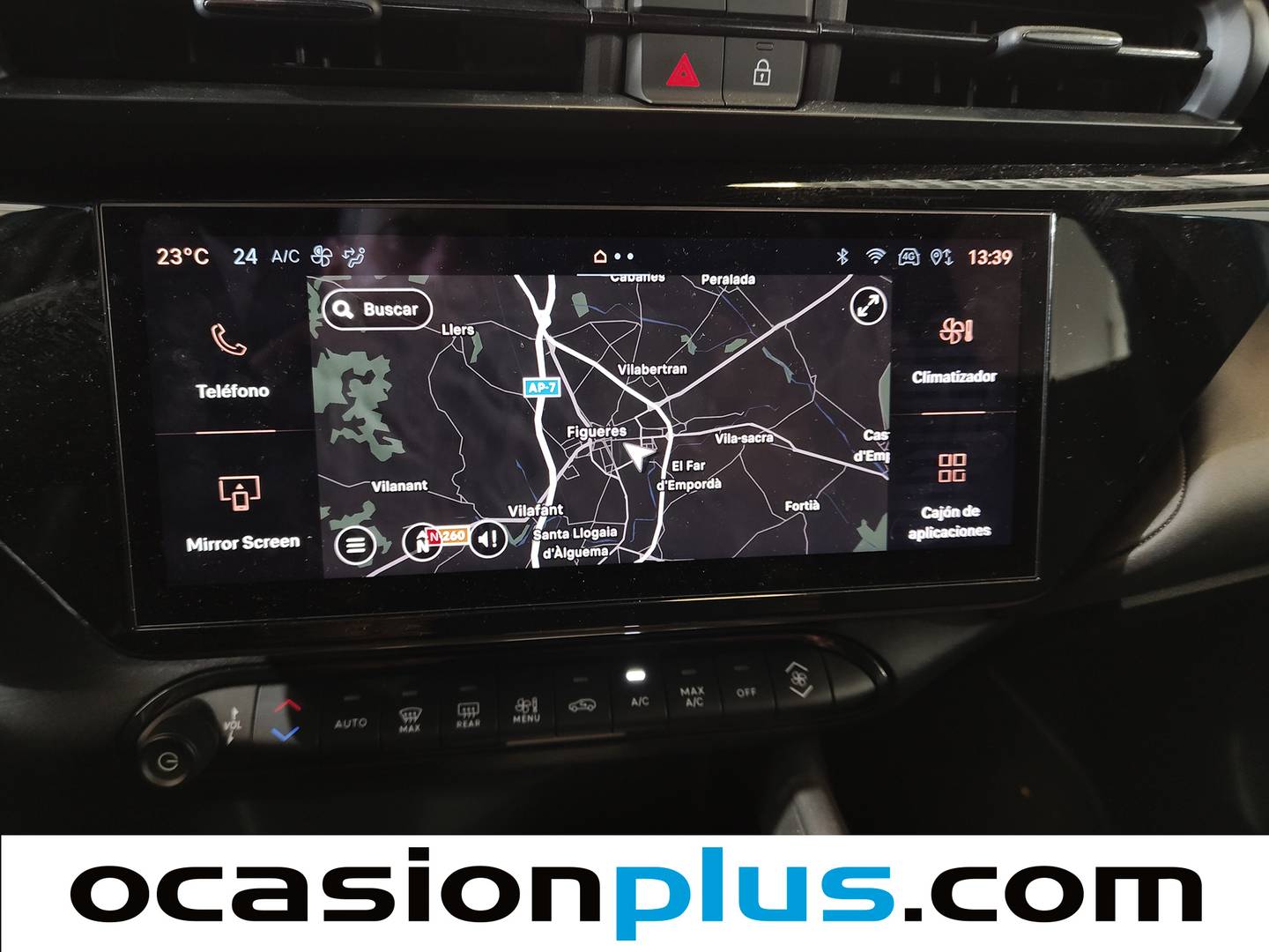 Foto Alfa Romeo Junior Alfa Romeo Junior 1.2 Ibrida Speciale Auto (136 CV)