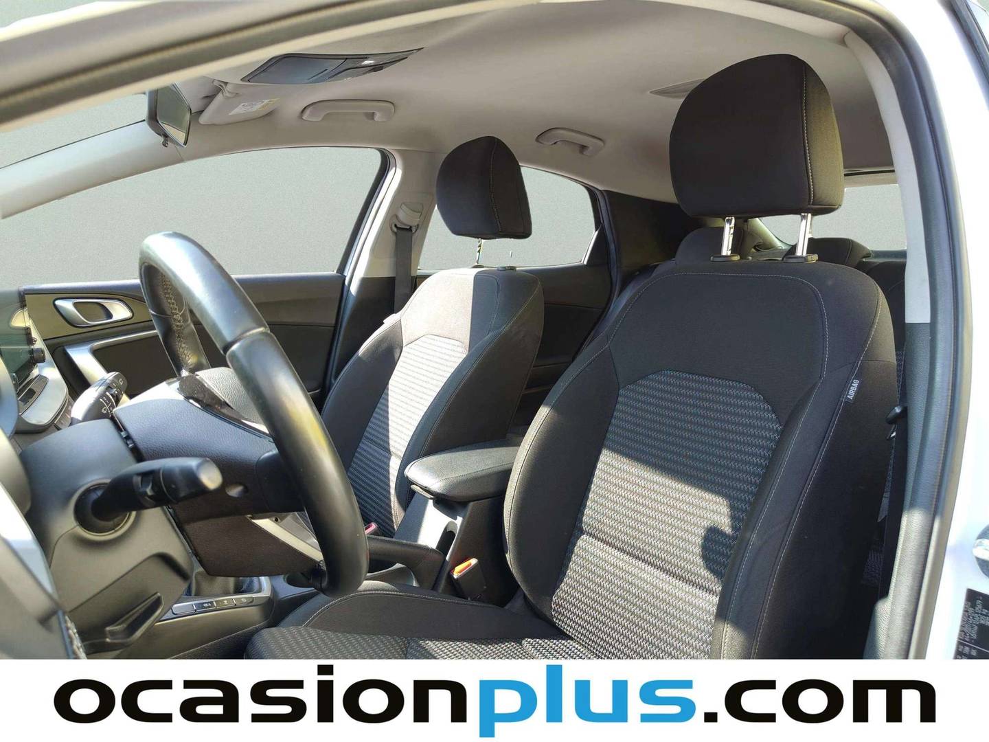 Foto asientos delanteros KIA XCeed KIA XCeed 1.0 T-GDi Drive (120 CV)