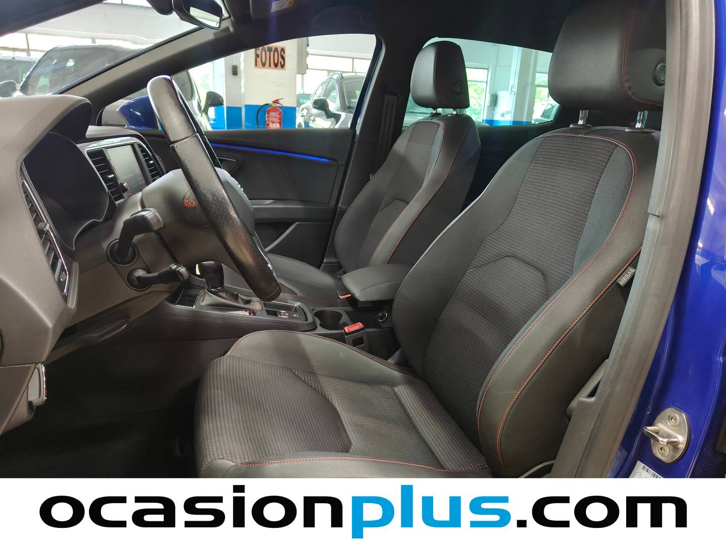 Foto asientos delanteros Seat León Seat León 2.0 TDI S&S FR DSG (150 CV)