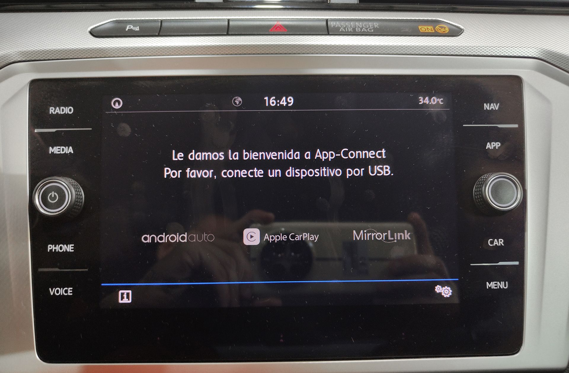 Volkswagen Passat Advance 2.0 TDI Pack R Line - foto 7