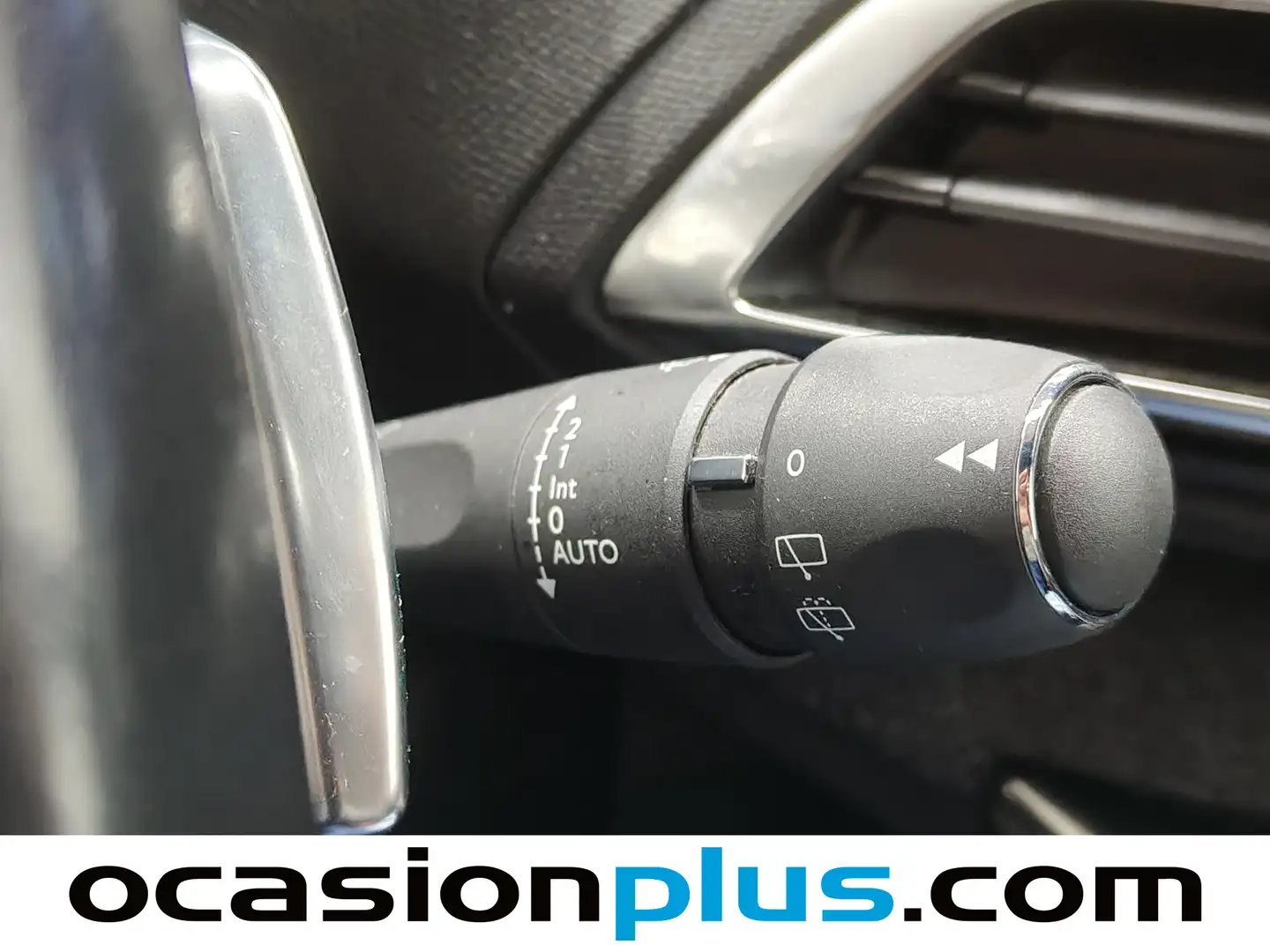 Foto Peugeot 5008 Peugeot 5008 PureTech 130 S&S Allure Pack EAT8 (130 CV) 7 Plazas