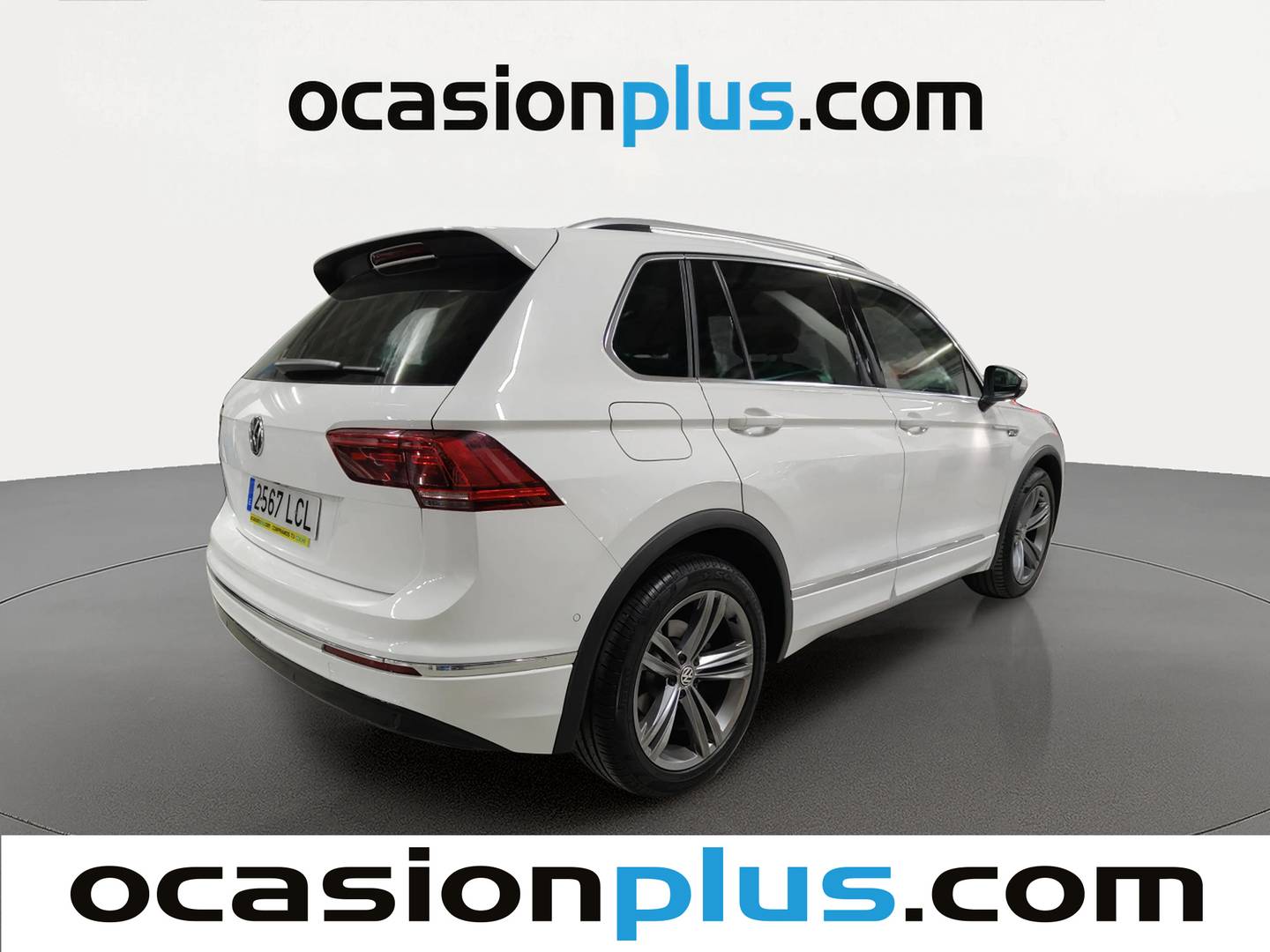 Foto trasera Volkswagen Tiguan Volkswagen Tiguan Sport 1.5 TSI (150 CV) DSG Pack R-Line derecha