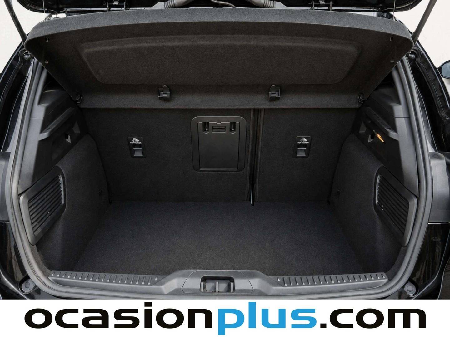 Fotos maletero Ford Focus Ford Focus 1.0 Ecoboost MHEV ST-Line (125 CV)