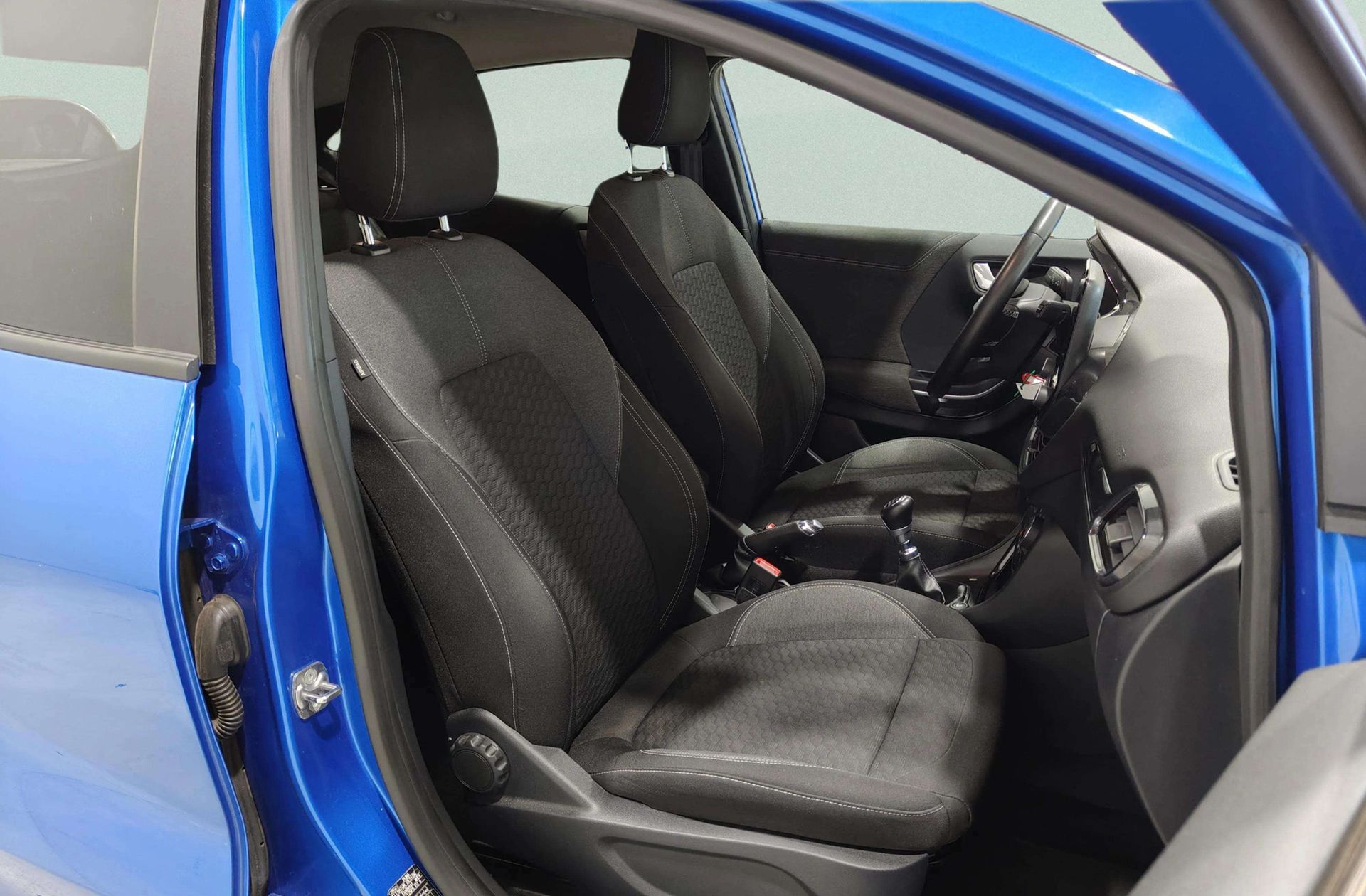 Ford Puma 1.0 EcoBoost MHEV Titanium - foto 20