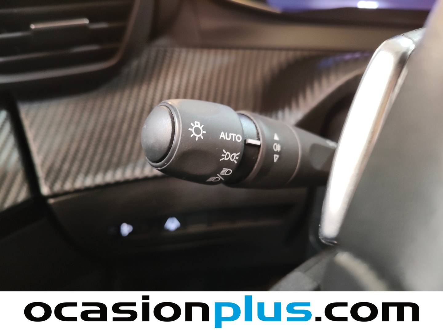 Peugeot 2008 Peugeot 2008 Allure Hybrid eDCS6 107 kW (145 CV) seminuevo