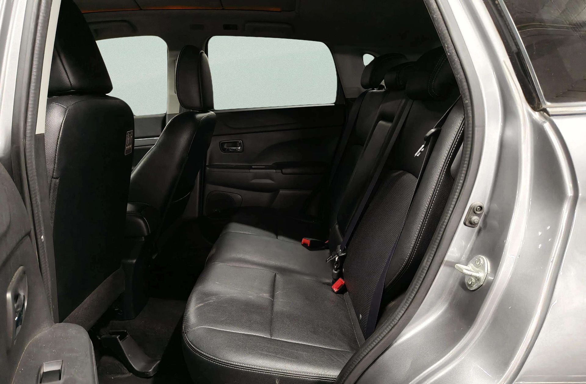 Mitsubishi ASX 220 DI-D Kaiteki 4WD - foto 13